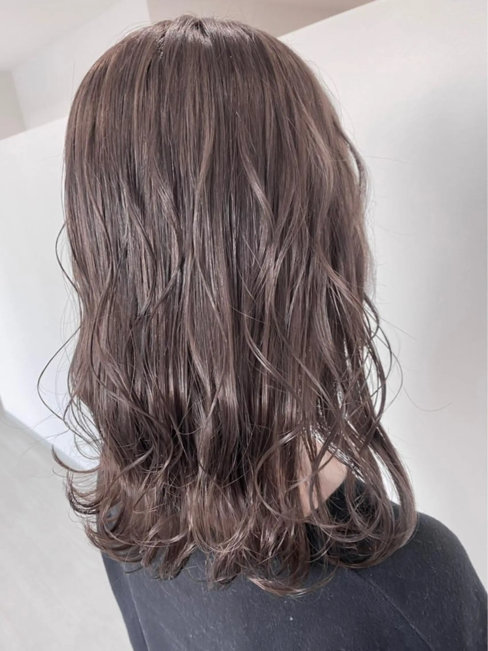 ミディアム カラー ヘアカラー トリートメント on-Logic所属・【tejina】 横塚勇也のヘアスタイル