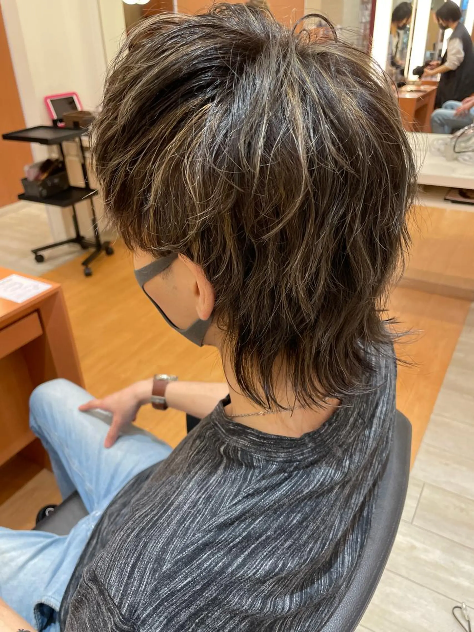 ショート ハイライト ウルフカット ハイライト 石橋 瑞穂のヘアスタイル