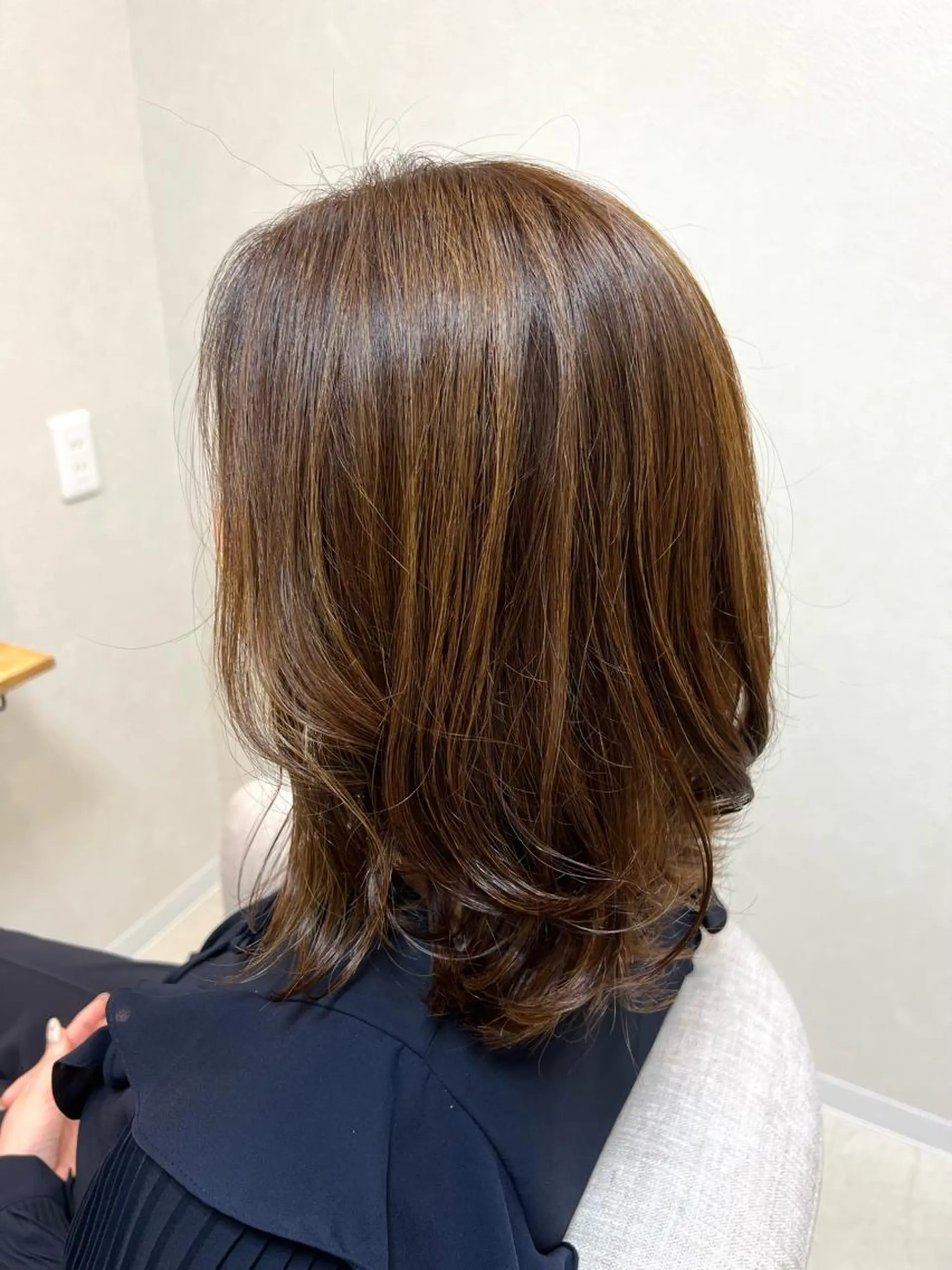 ミディアム ハイライト ヘアカラー ショート/白髪ぼかし 君和田若菜のヘアスタイル