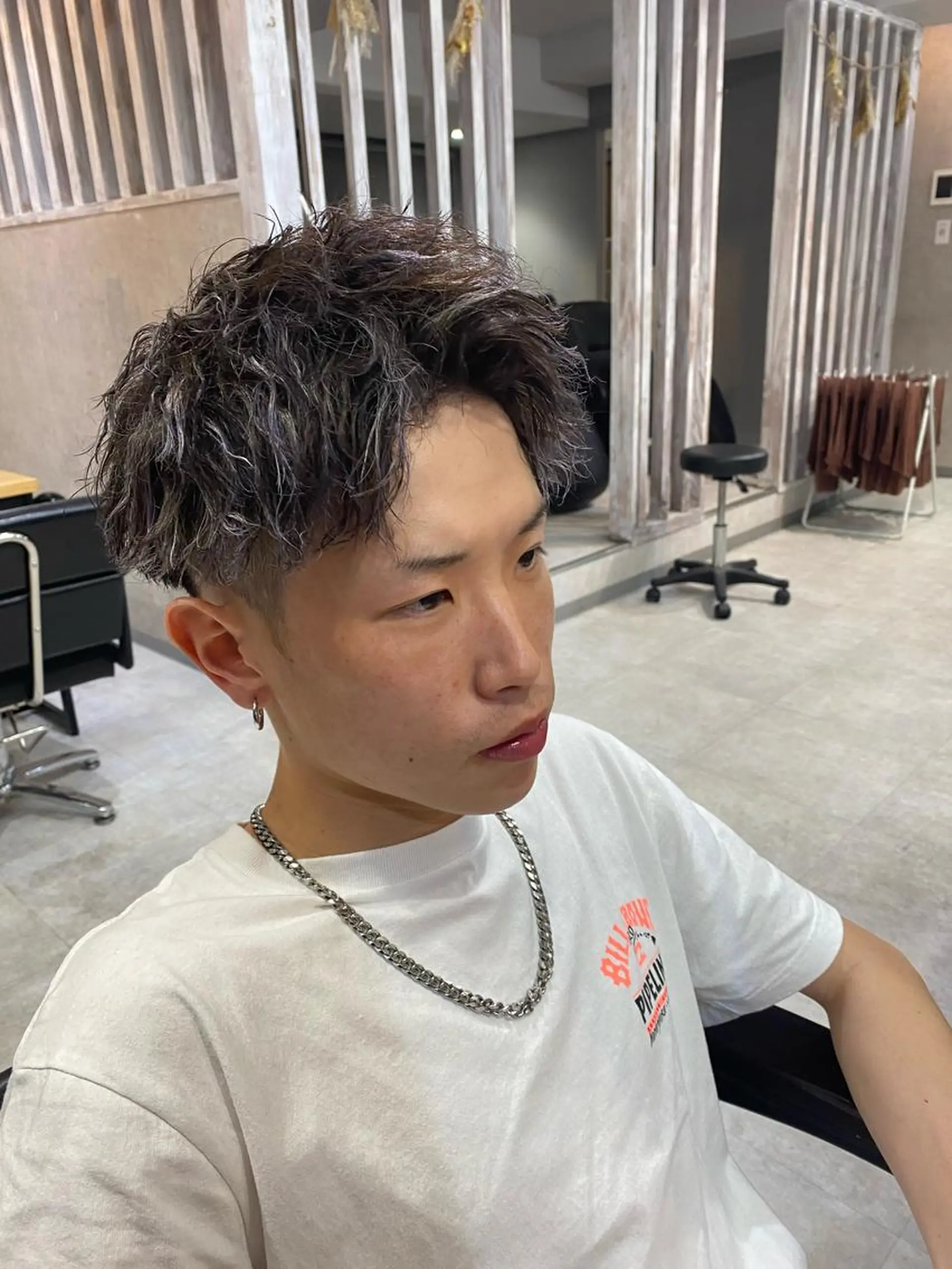 ショート カラー パーマ メンズ メンズハイライト メンズパーマ メンズツイストパーマ ハイライトカラー ハイライト カット ヘアカラー パーマ 🐉『メンズ美容師』 吉田龍星🐉のヘアスタイル