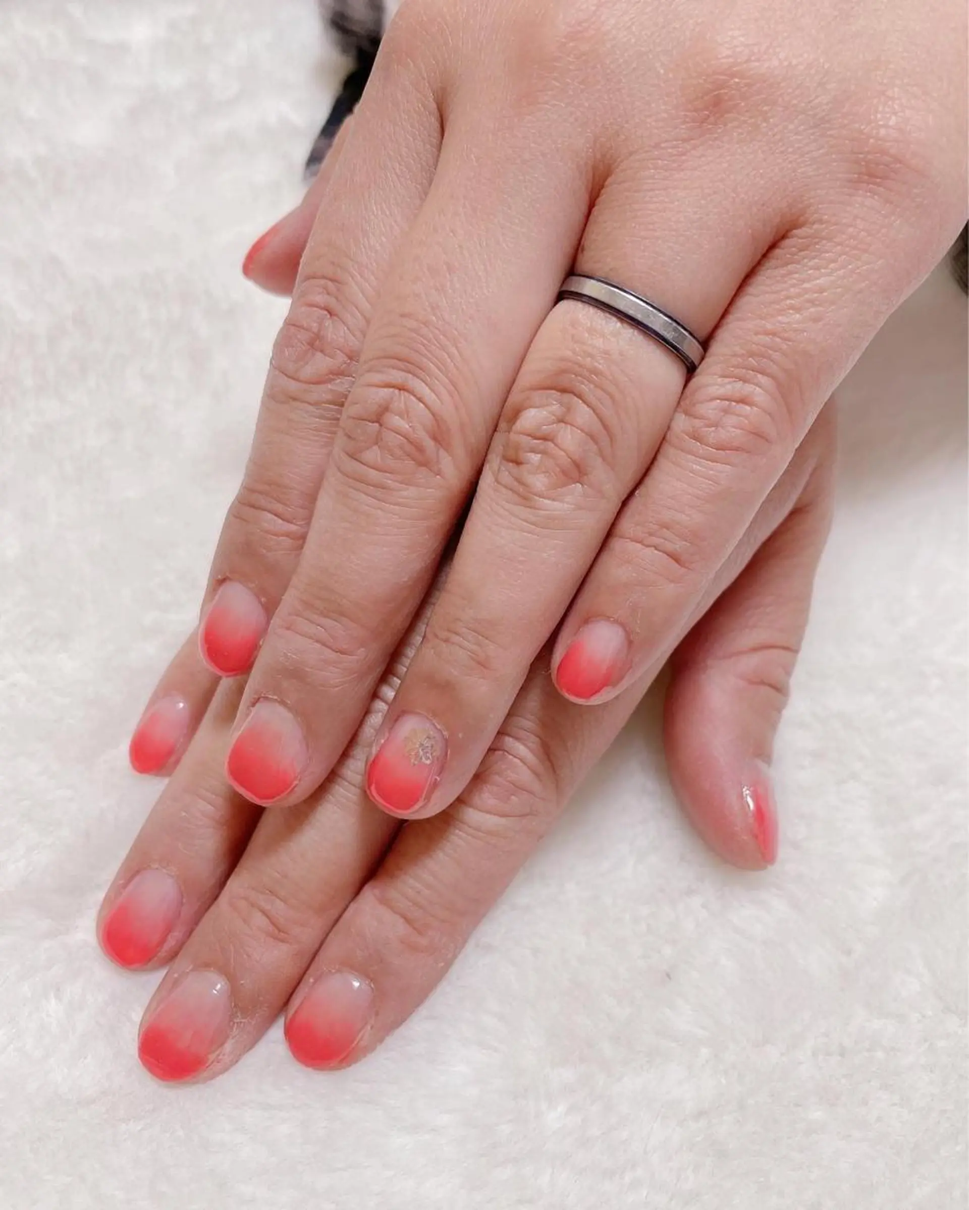 ネイル 吉永 幸織のネイルデザイン