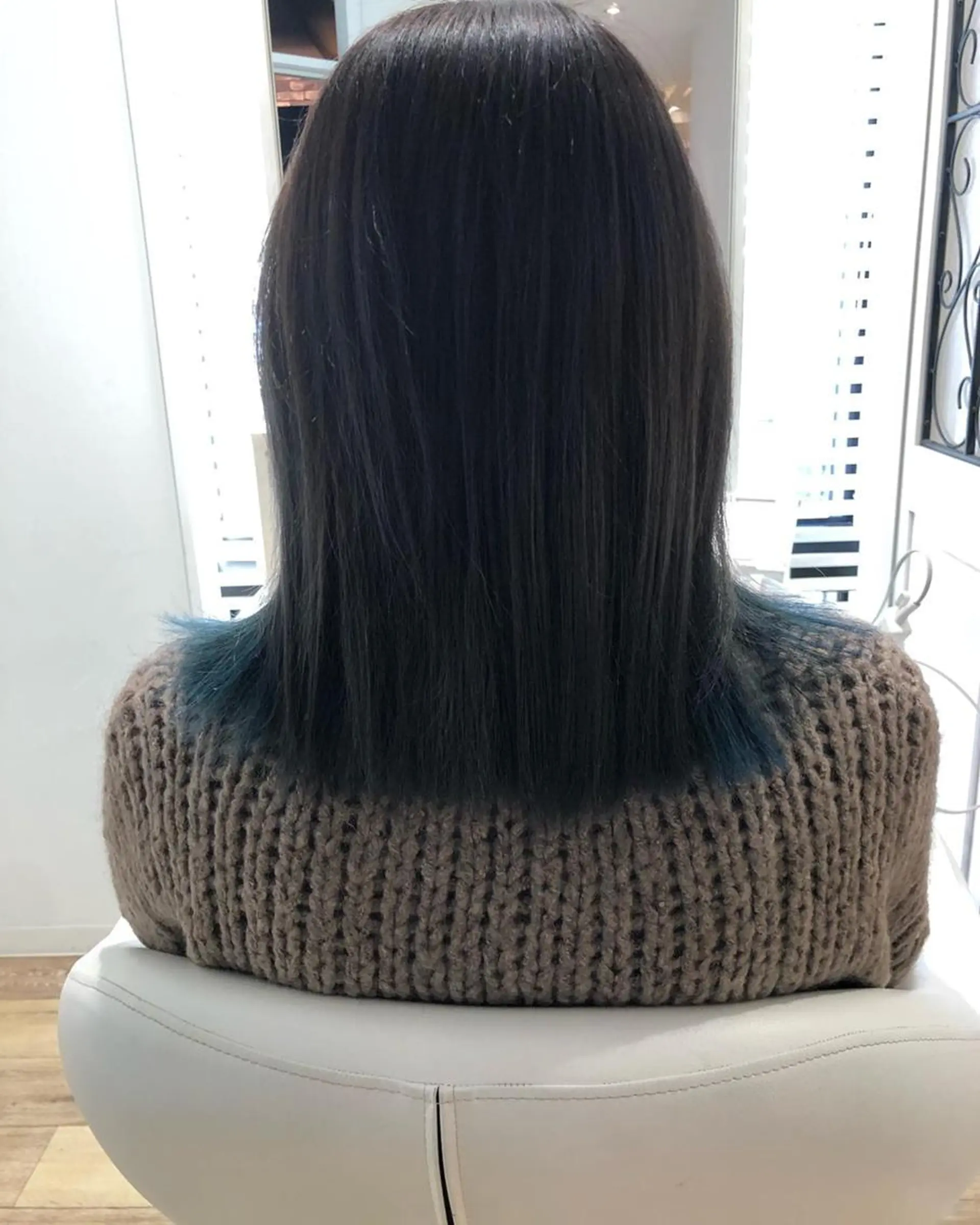 ミディアム カラー ブルーカラー インナーカラー -5歳大人ﾊｲﾗｲﾄ ✨津嘉山のヘアスタイル