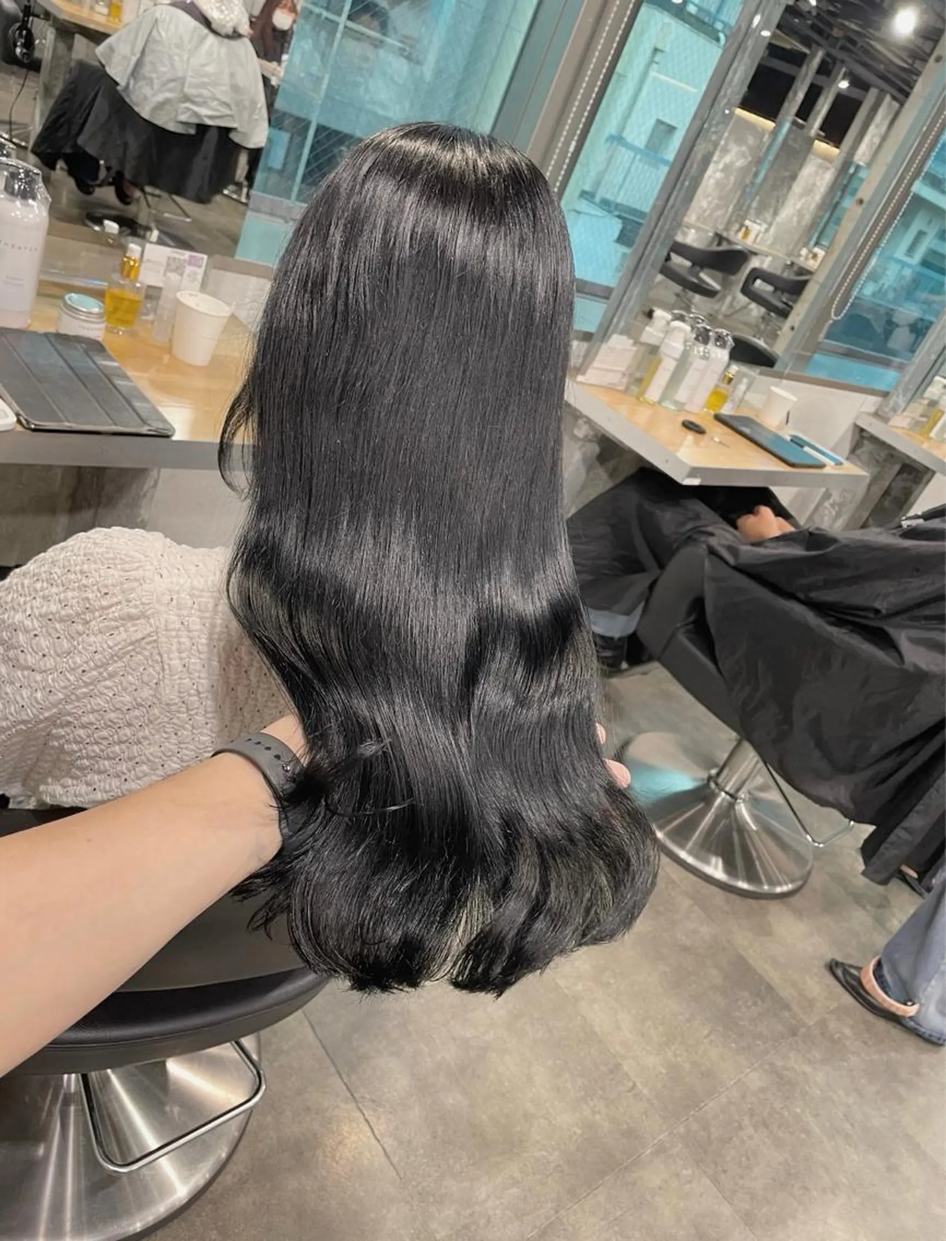 ロング カラー カット ヘアカラー トリートメント ヘッドスパ ヘアセット ベージュカラー💖 やすひろのヘアスタイル