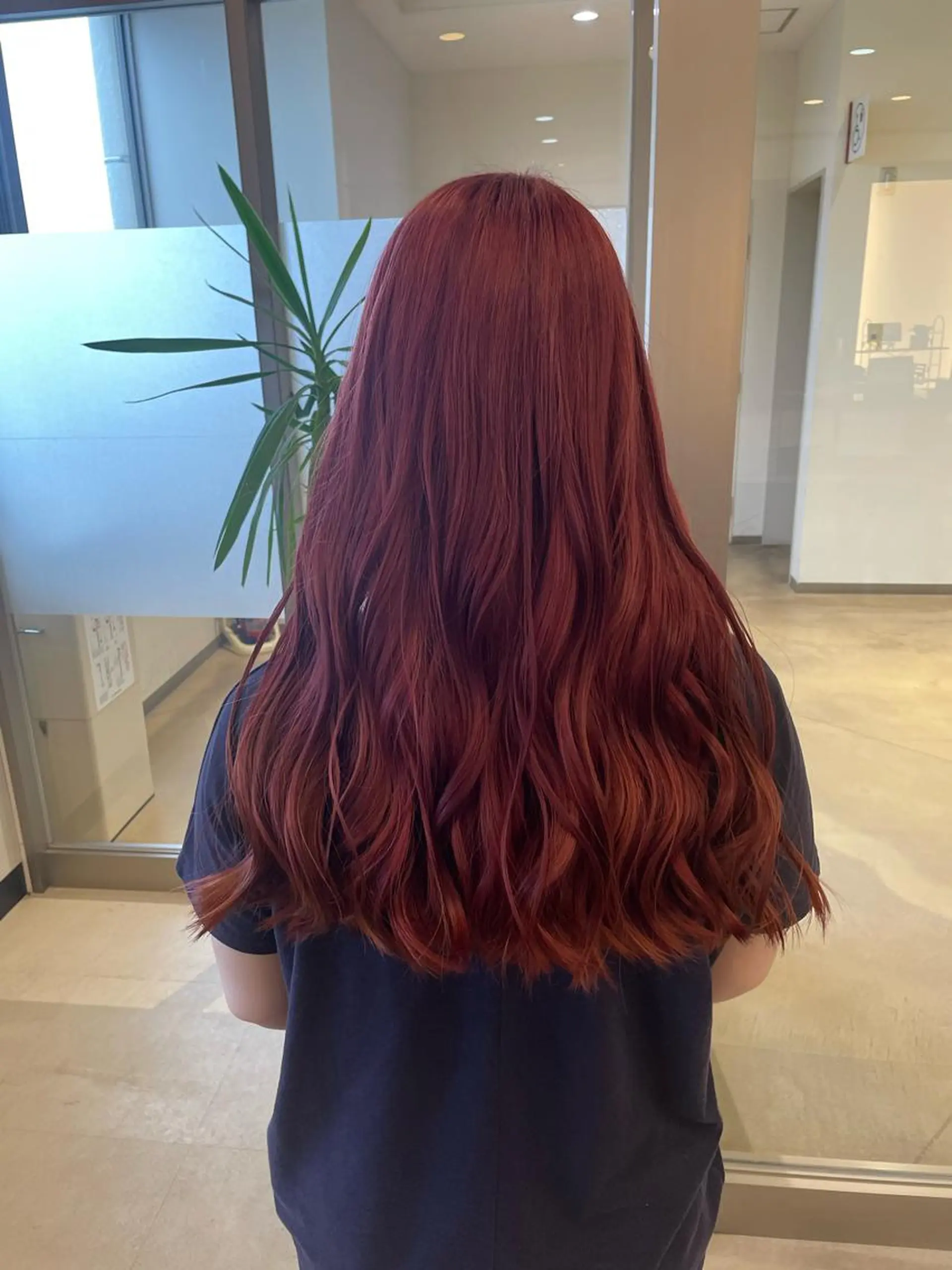 ロング カラー 中尾 唯音名のヘアスタイル