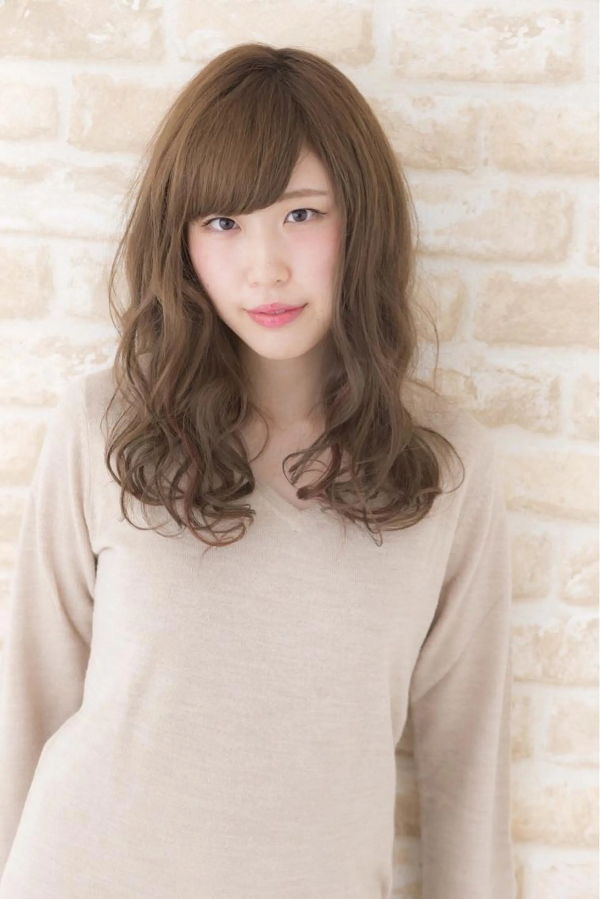 セミロング カラー パーマ embrace エンブレイスのヘアスタイル