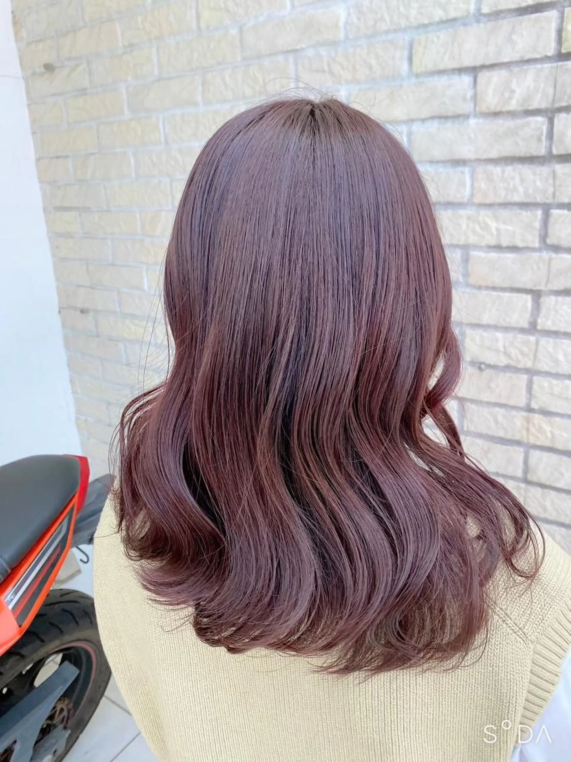 セミロング カラー ヘアカラー 髪質改善/艶カラー 💞白井音葉のヘアスタイル