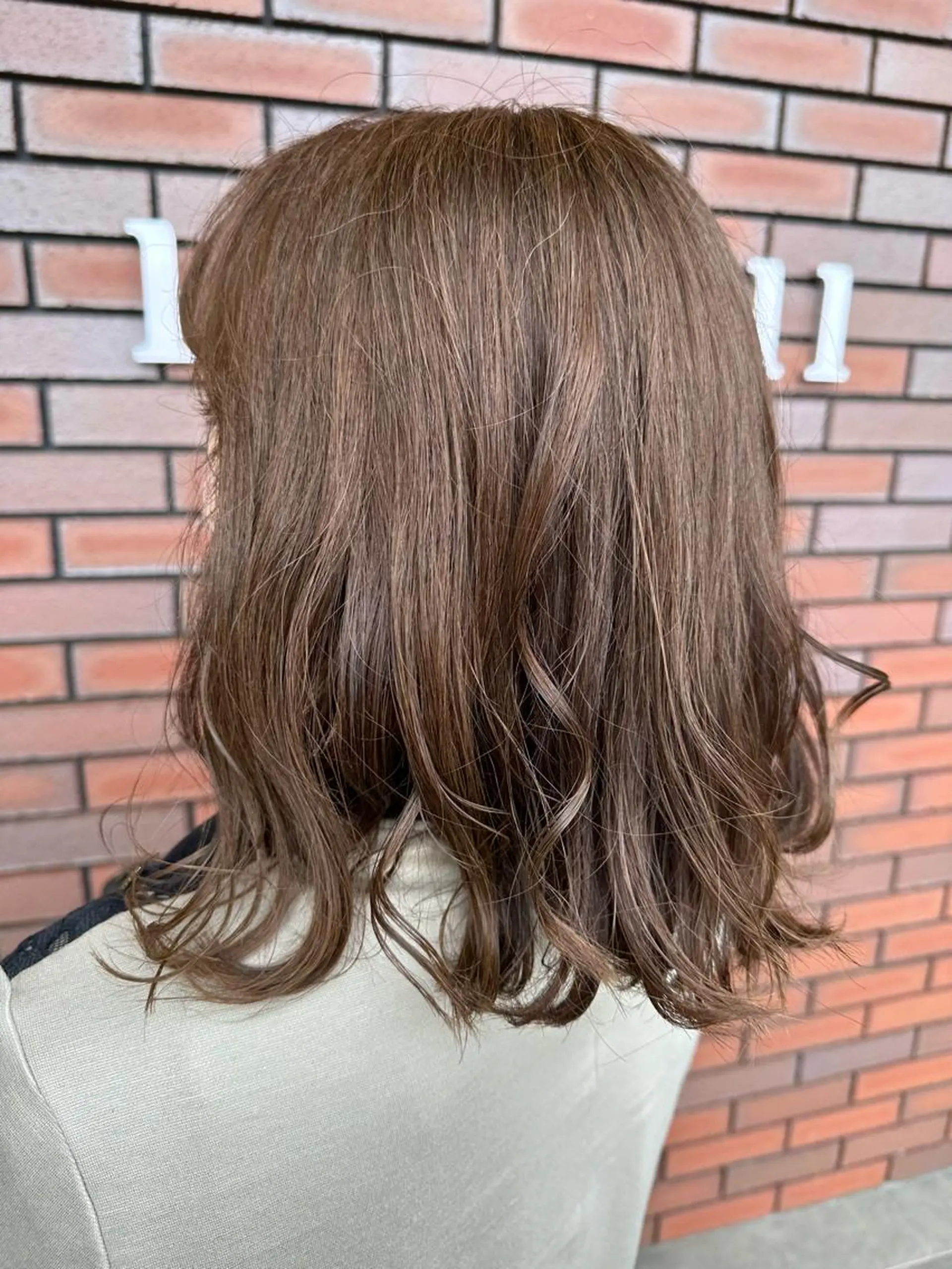 ミディアム LiL by lamiell所属・LiL RYUSEIのヘアスタイル