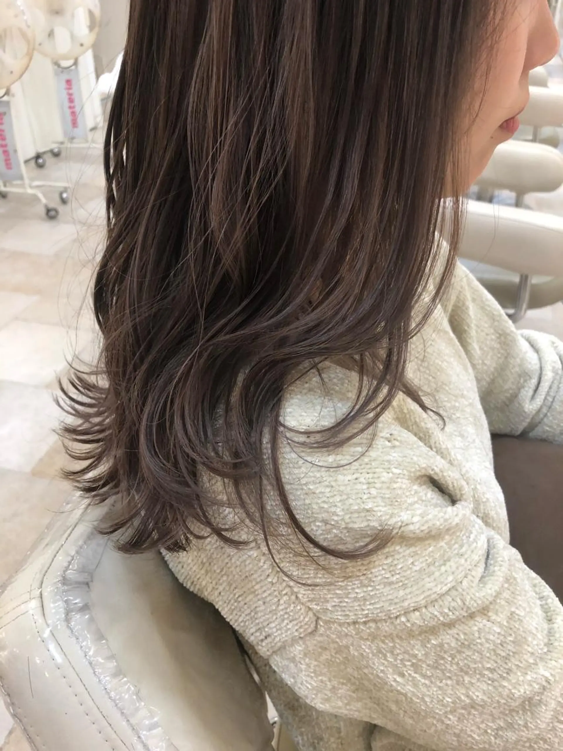 カラー 東梅田エリアカラー ヘアセットNo. 1のヘアスタイル