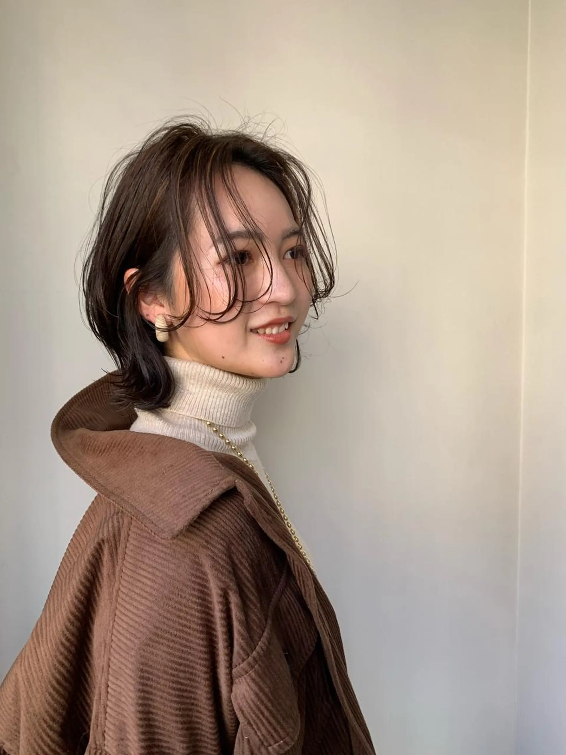 ショート カラー カット ヘアカラー トリートメント サソウ ユリエ🥥のヘアスタイル