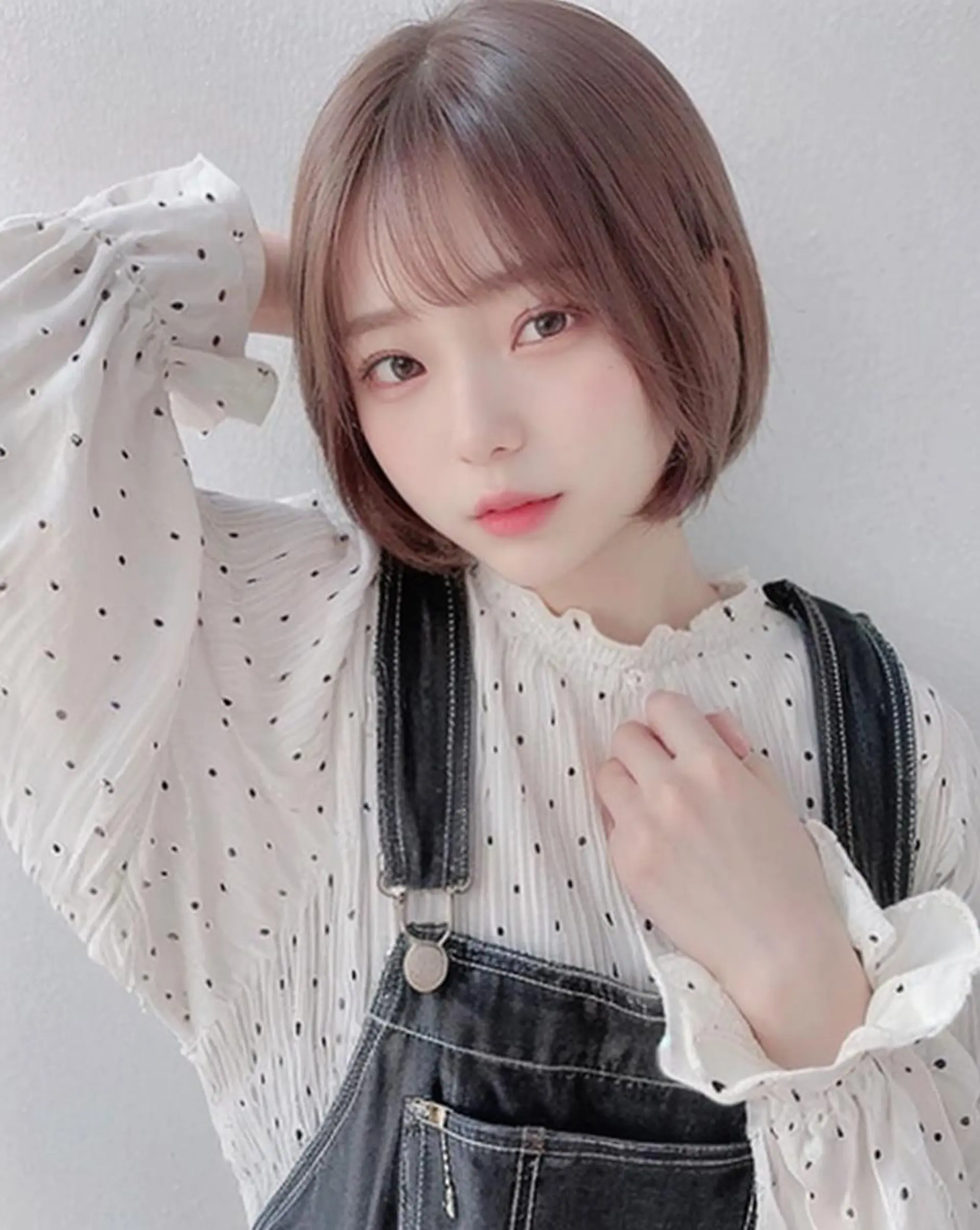 ショート カラー ベージュカラー ブリーチ 🎀ブリーチなし 透明感🎀yuhiのヘアスタイル