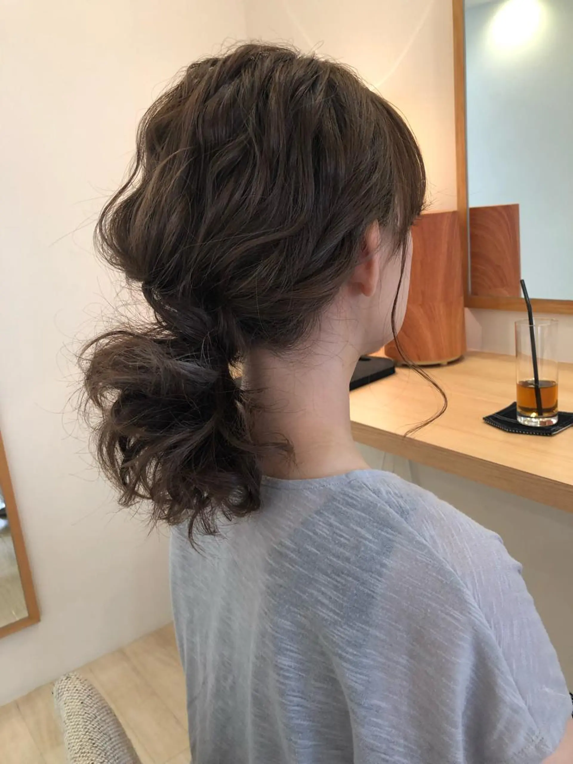 カラー 牧野 佳樹のヘアスタイル
