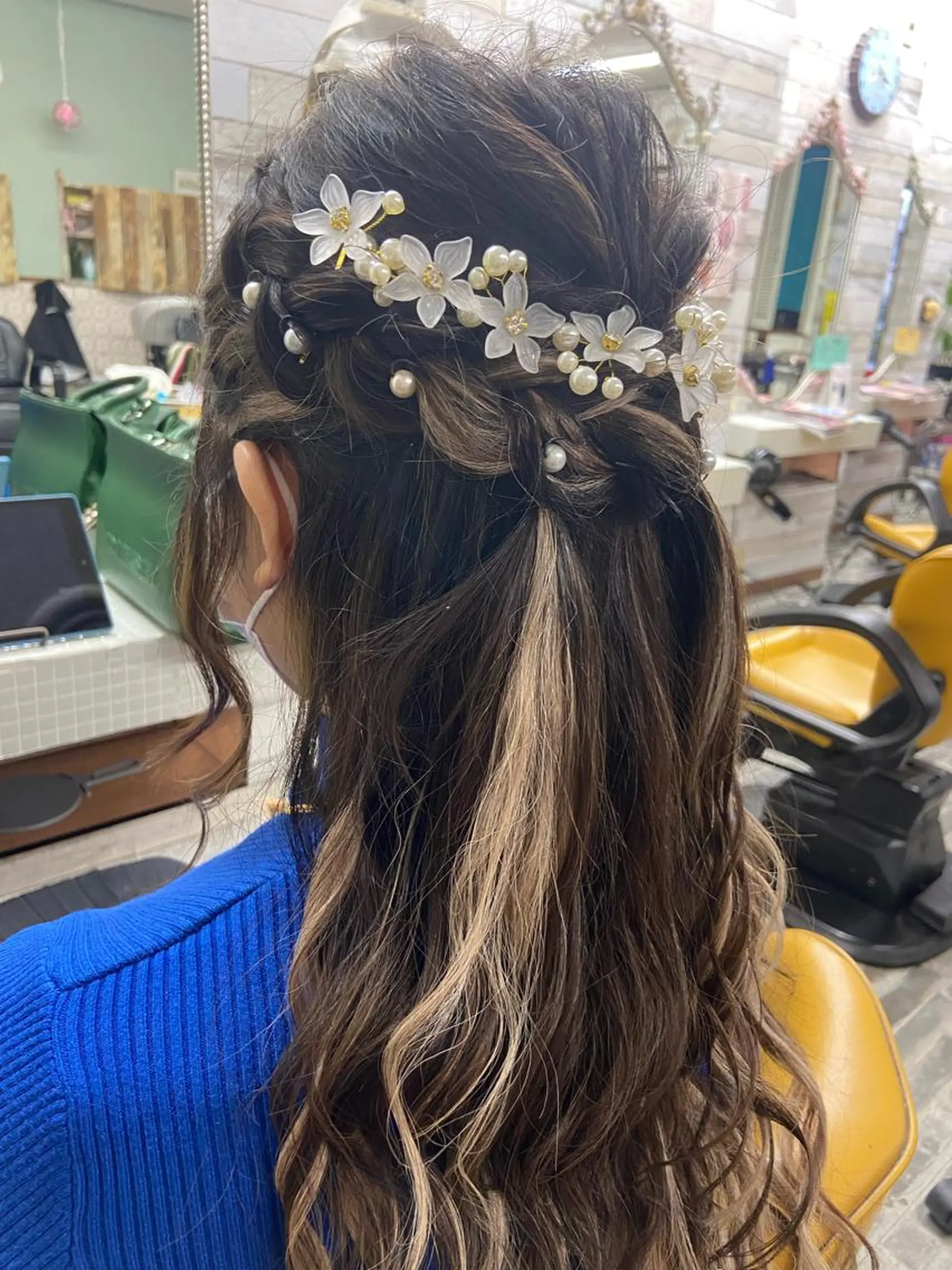 ヘアアレンジ ハーフアップ ヘアセット 美容室スージーズ所属・大坪 拓斗のヘアスタイル