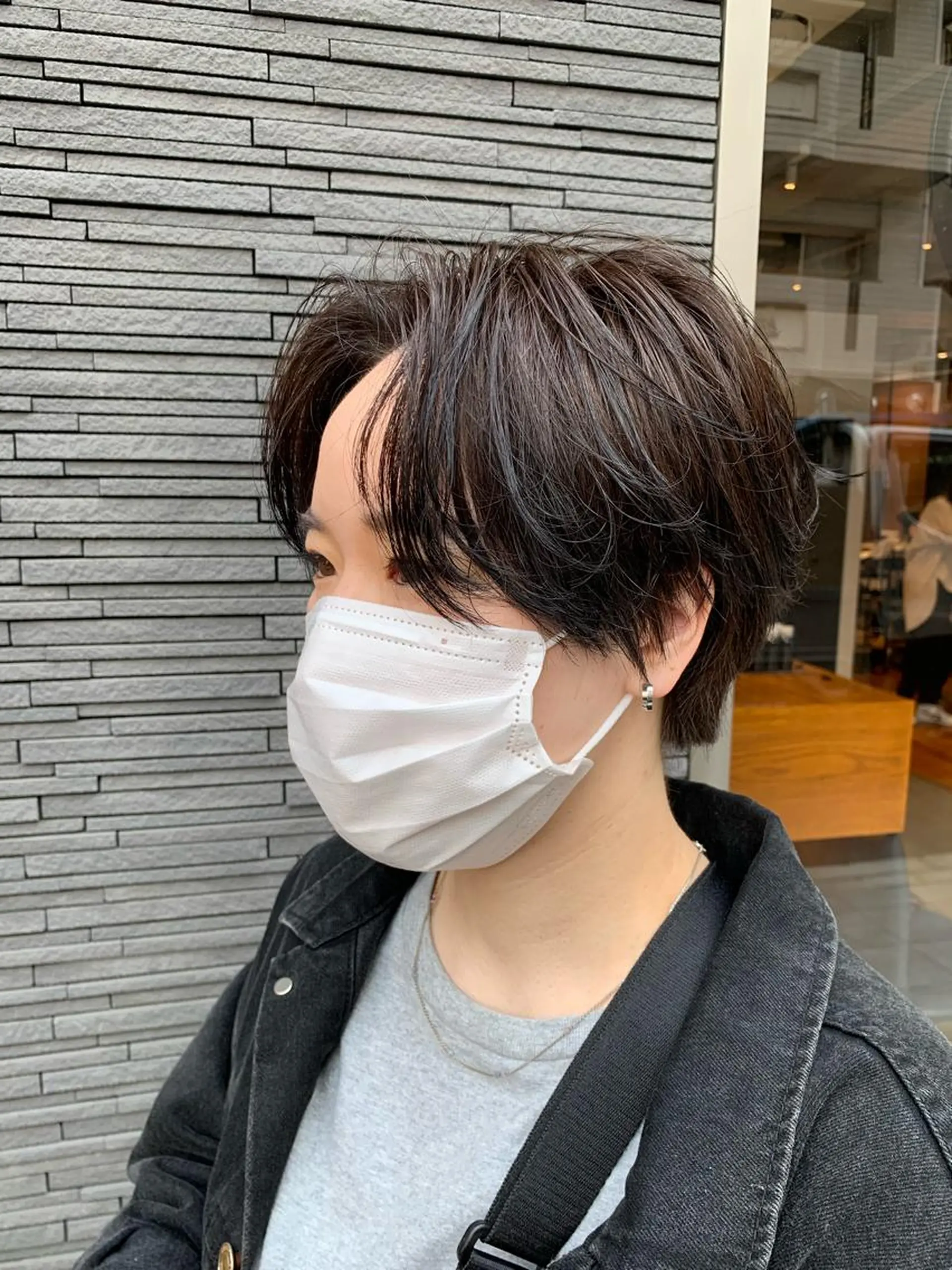 ショート カラー ボブ　くせ毛風パーマ 艶カラー/横山大樹のヘアスタイル