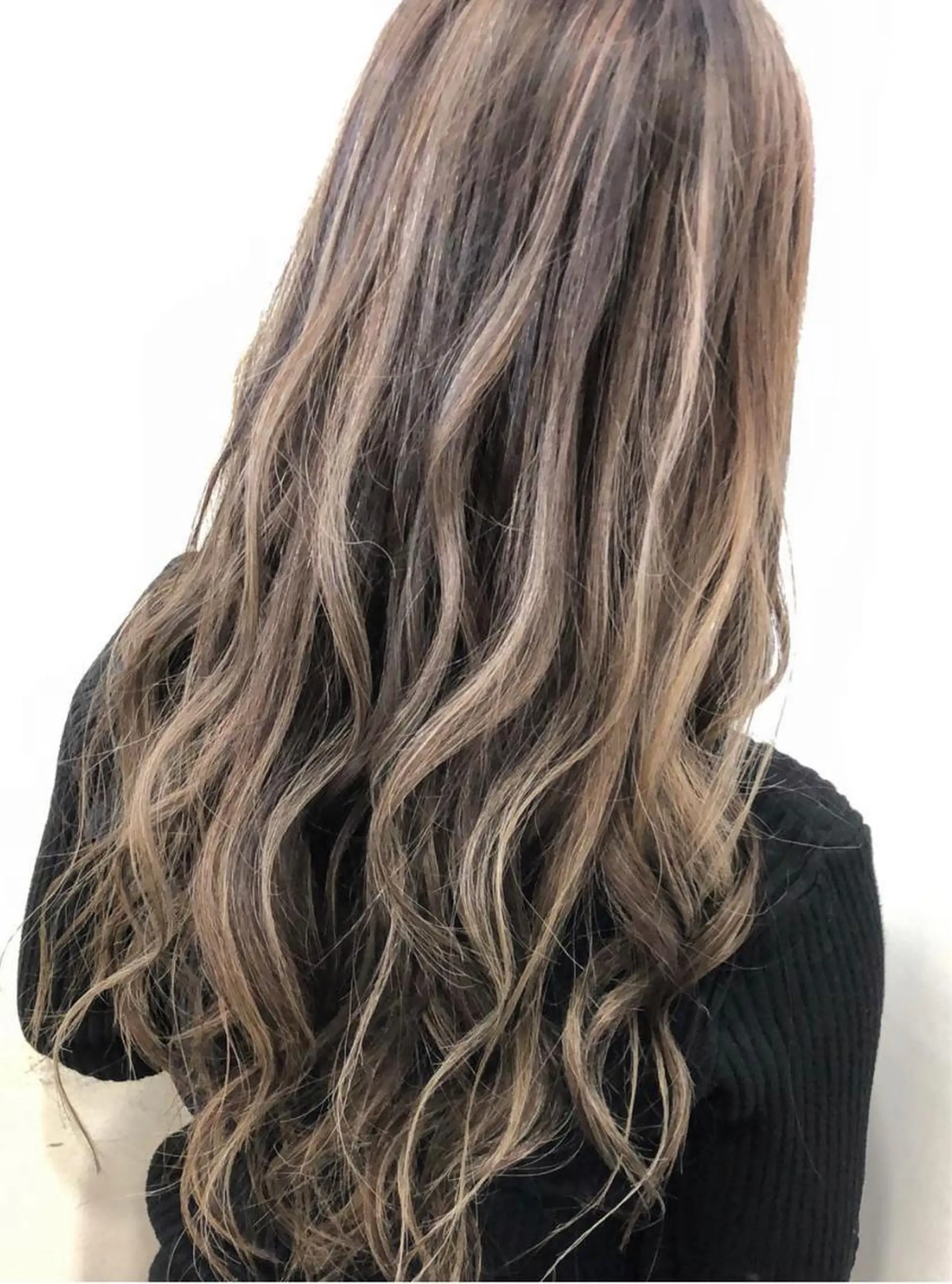 ロング カラー パーマ ヘアアレンジ メンズ キッズ ネイル マツエク・マツパ 酸性ストレート 髪質改善大槻勇樹のヘアスタイル