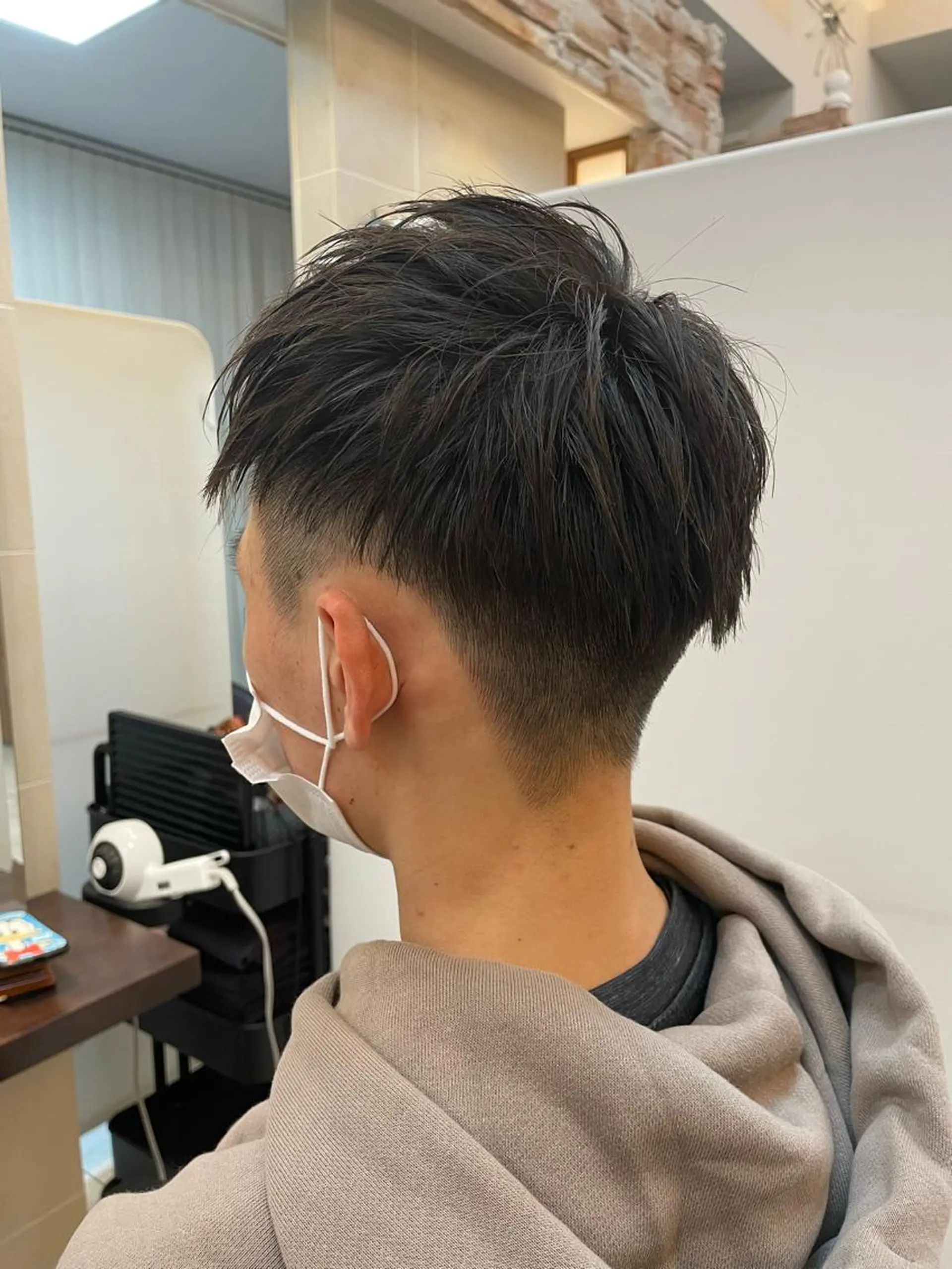 メンズ 垢抜け透明感カラー 🌻篠崎梓🌻のヘアスタイル