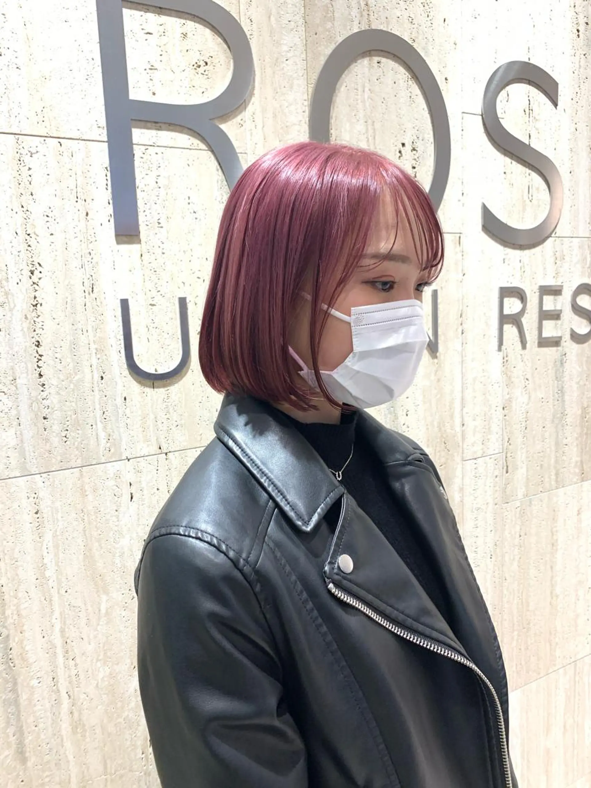 ショート カラー ブリーチ ラベンダーカラー ラベンダーピンク ピンクカラー カット ヘアカラー トリートメント 高橋 芽衣のヘアスタイル