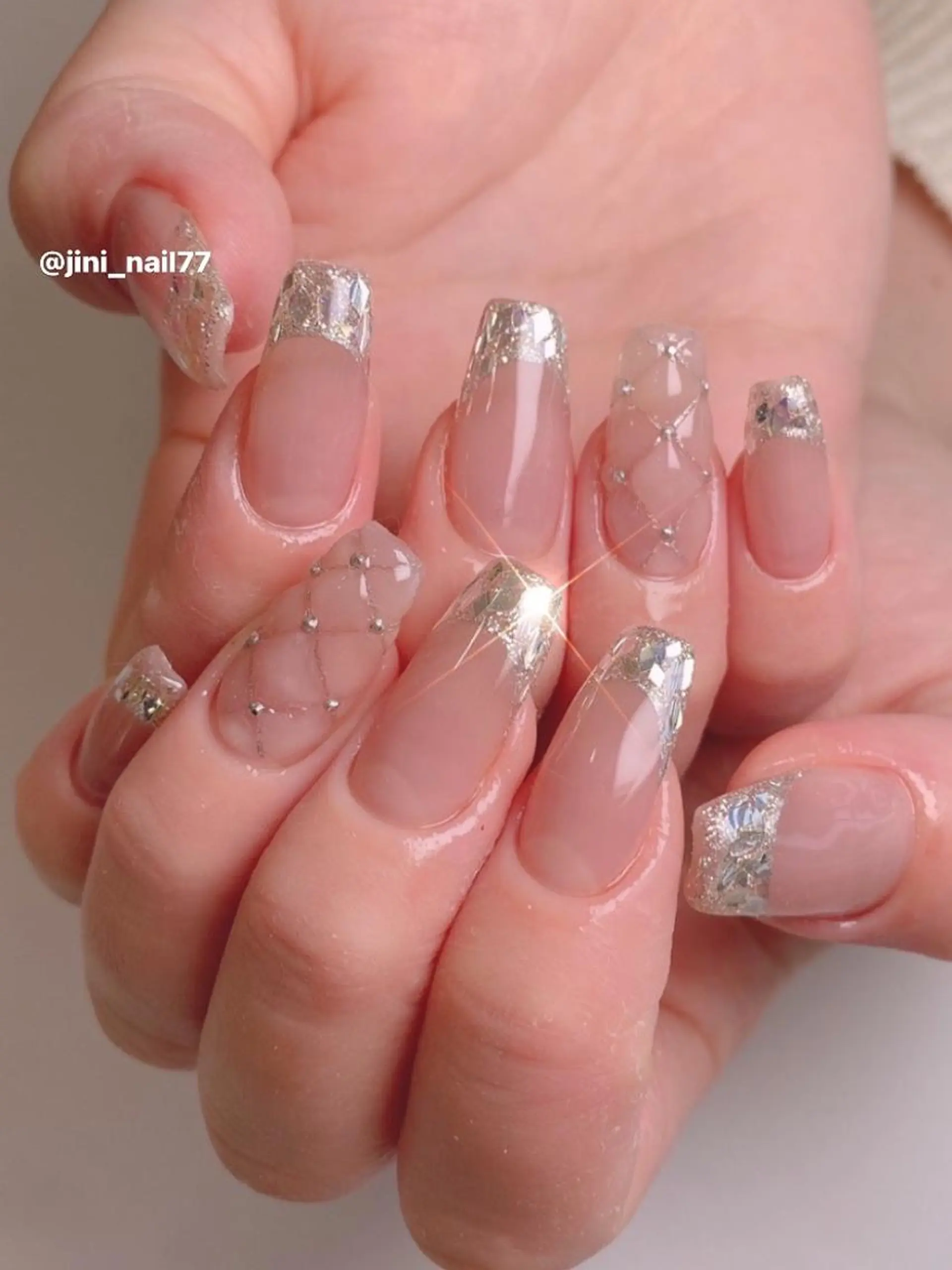 ネイル ハンドネイル JINI NAIL所属・ジニ ネイルのネイルデザイン