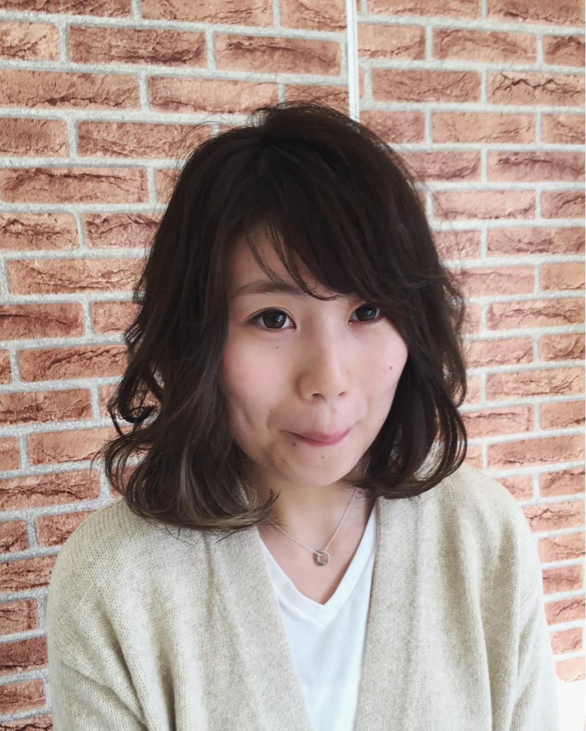 ミディアム カラー お気に入り口コミ満足度☺️ご紹介数No.1 エリア 大人気❗️最新サロン 駅2分!所属・バッサリ◎矯正〜スパ ☆年祭#髪医者サロンのヘアスタイル