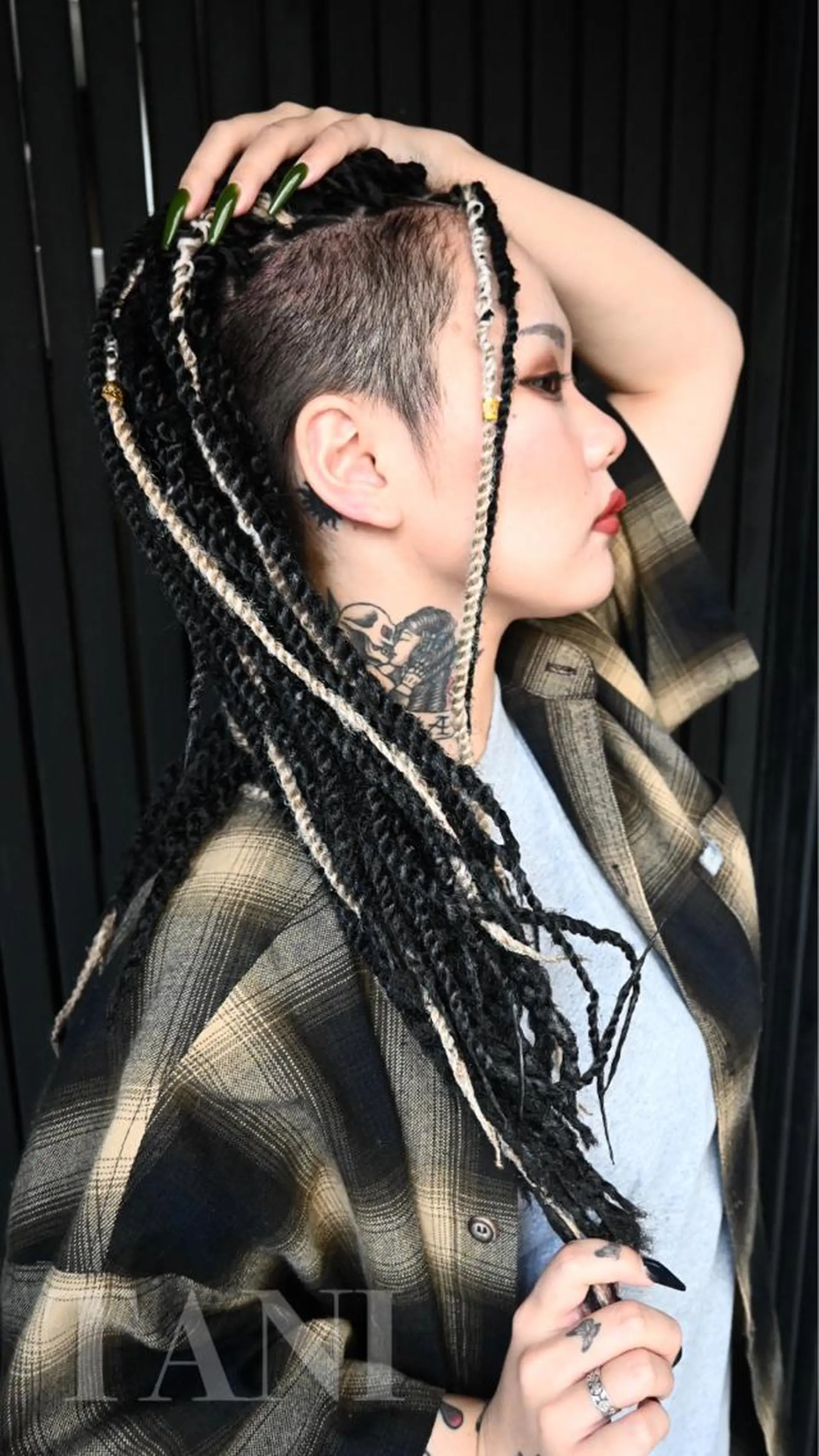 ロング ヘアアレンジ エクステ 特殊ヘア師 /TANIのヘアスタイル