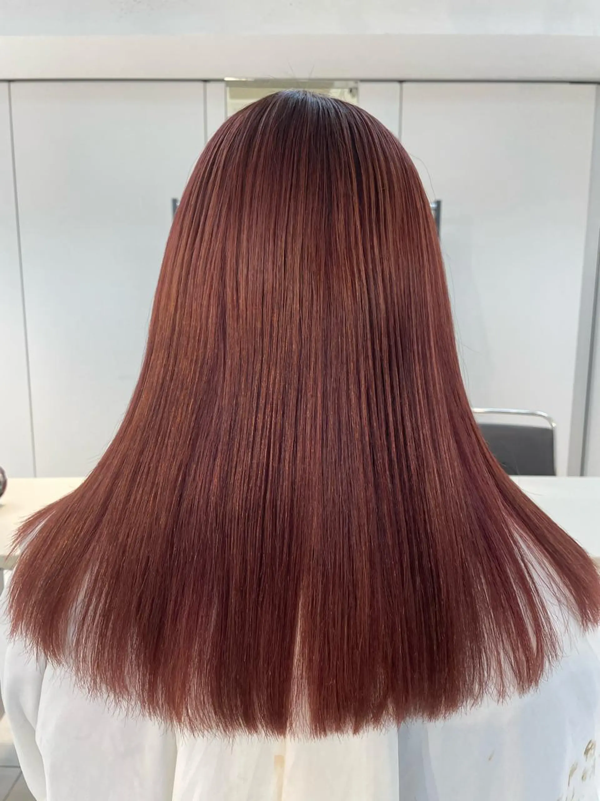 セミロング 🐬脱白髪染めカラー 清水大世🐬のヘアスタイル