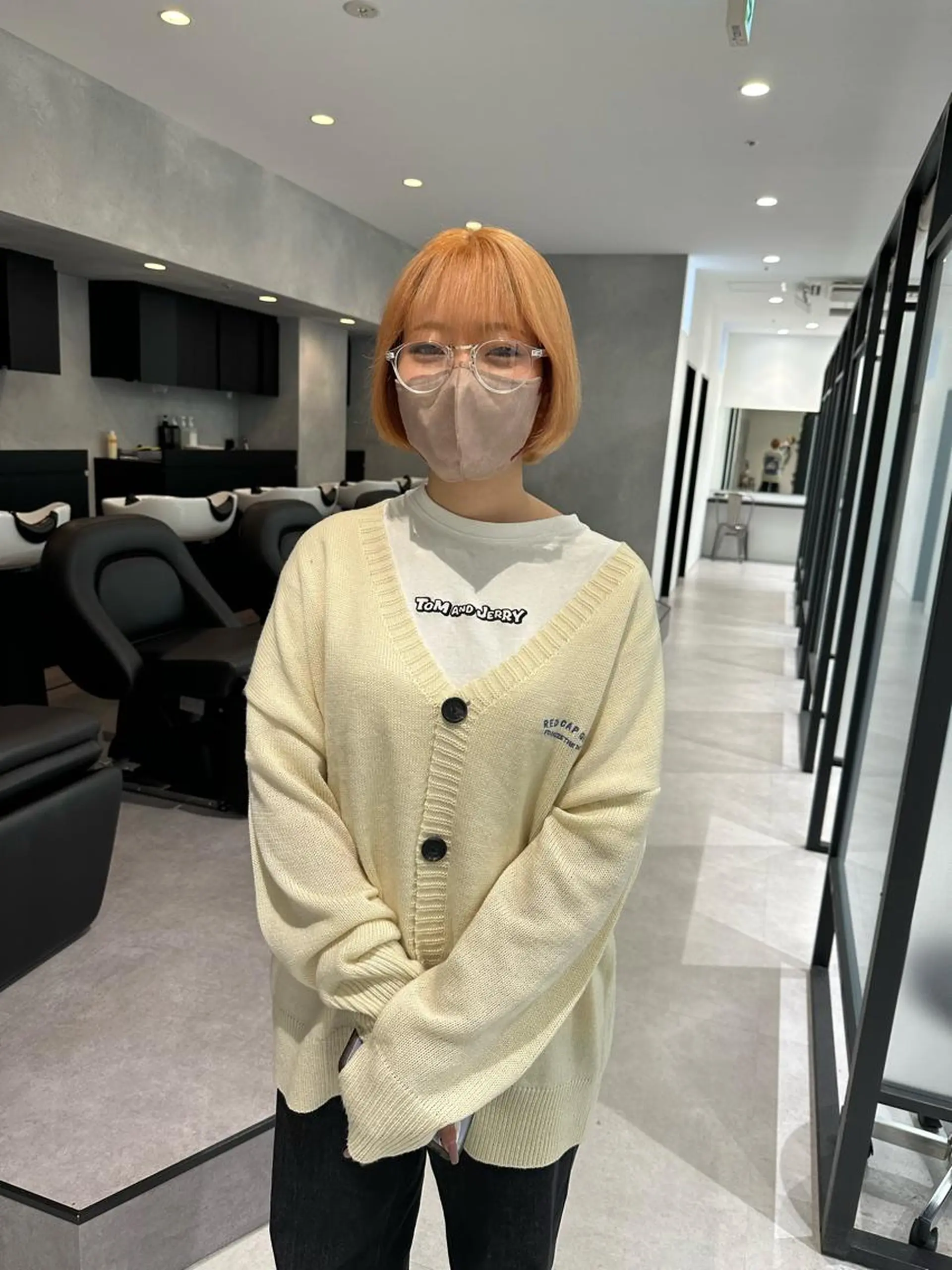 ショート カラー オレンジ ボブ カット ヘアカラー トリートメント 鈴木/ミルクティー/ ブリーチ/ボブ/のヘアスタイル