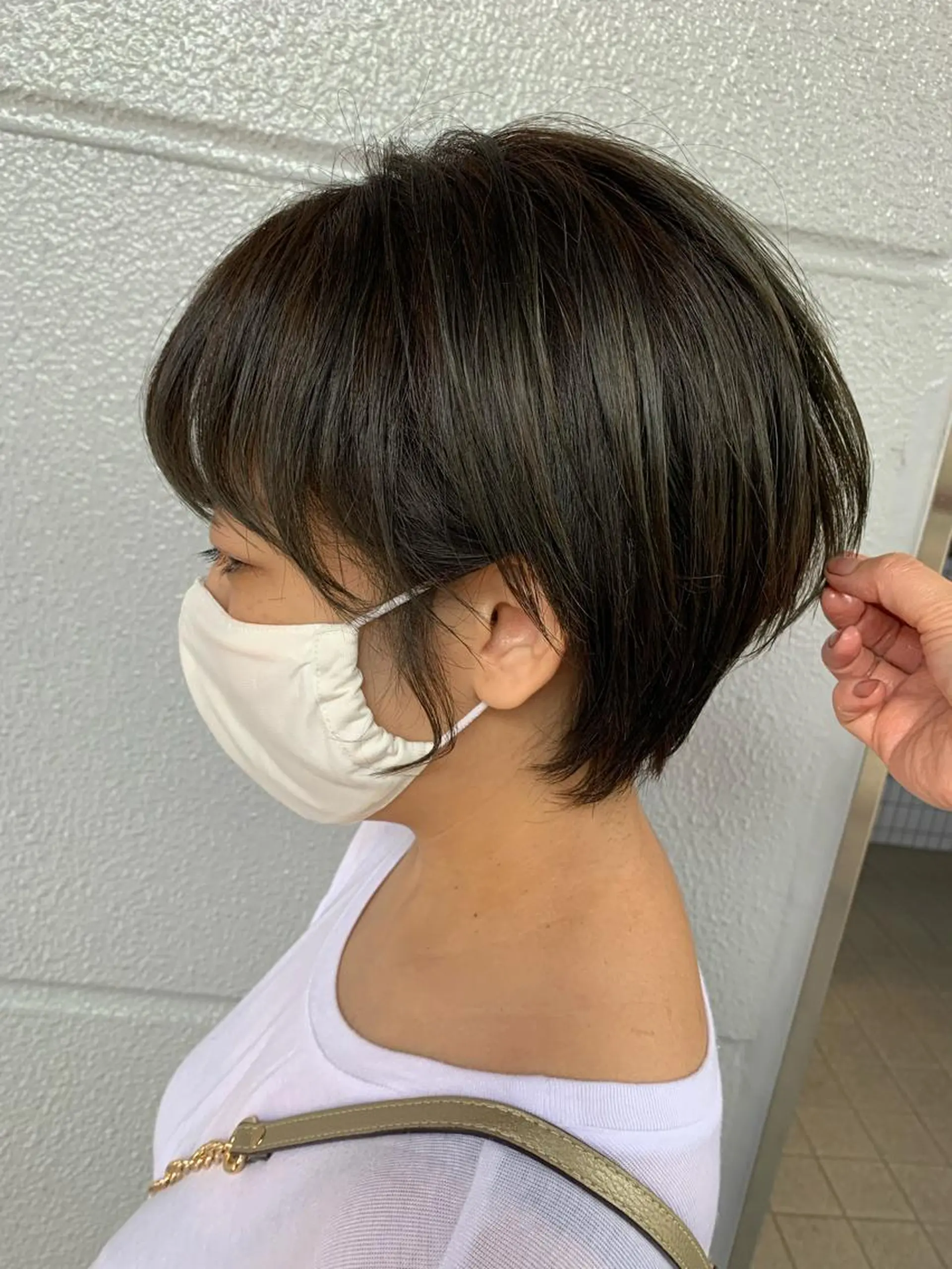 ショート カラー オリーブカラー ショートヘア Ripps長居所属・メテオ ／ヘアカラー 西川菜実のヘアスタイル