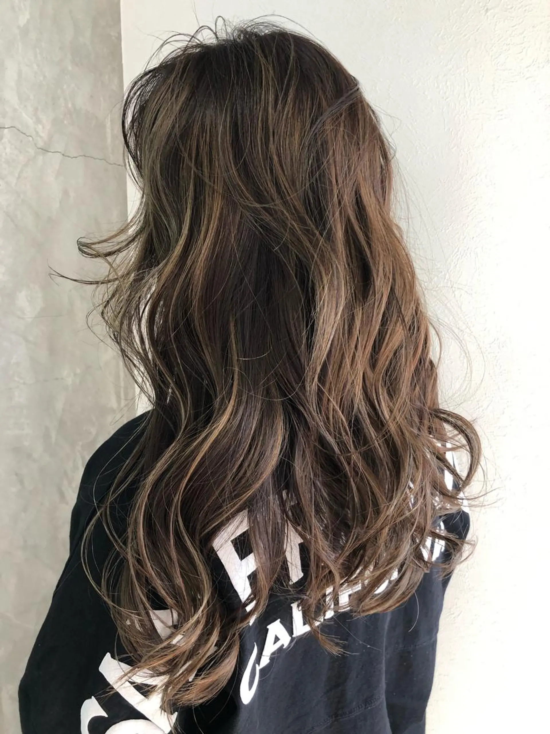 ロング ハイライト Kukuna所属・原田 慎吾のヘアスタイル