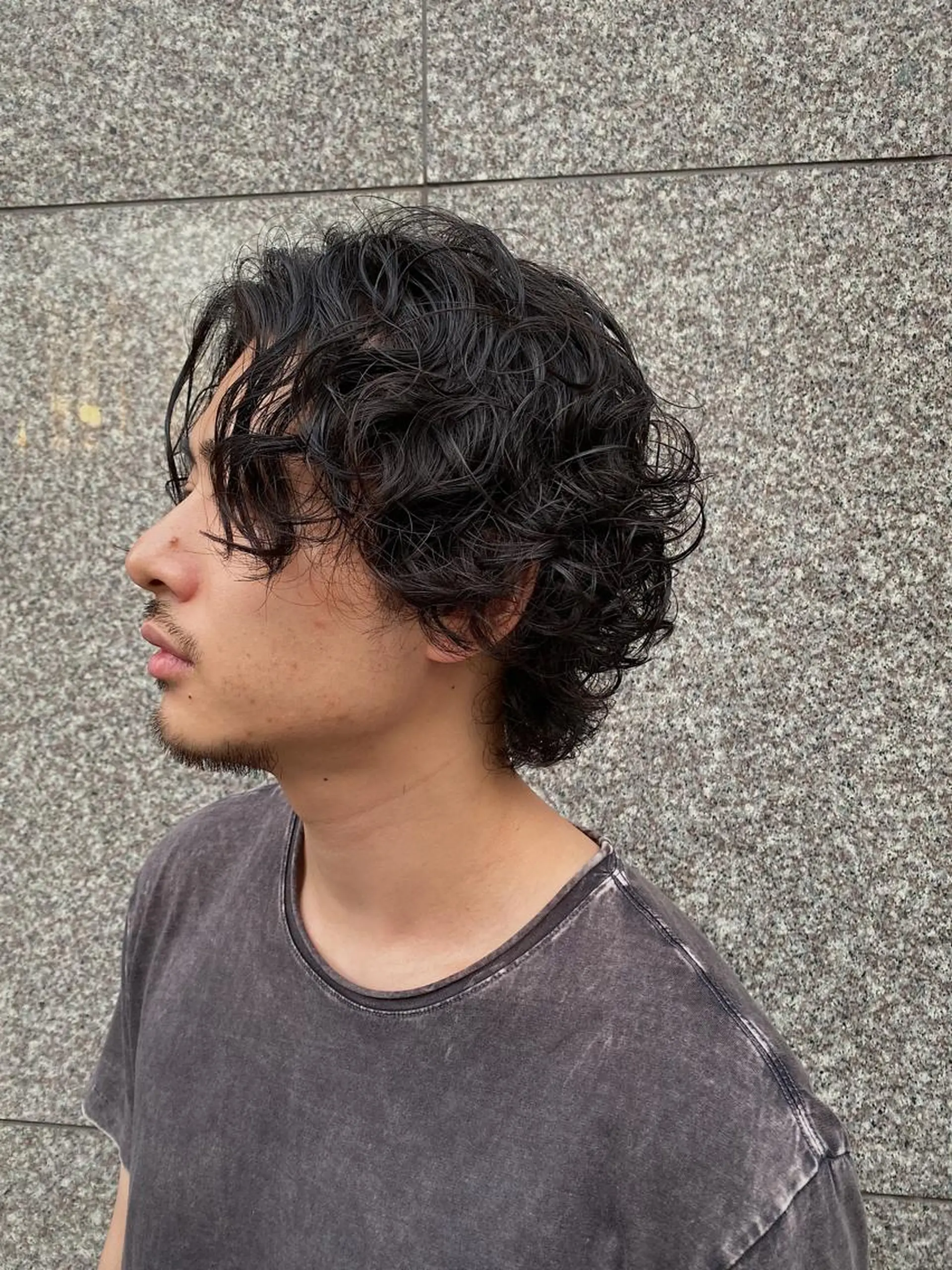 パーマ メンズ メンズパーマ カット ヘアカラー パーマ (h)wim ウィムのヘアスタイル