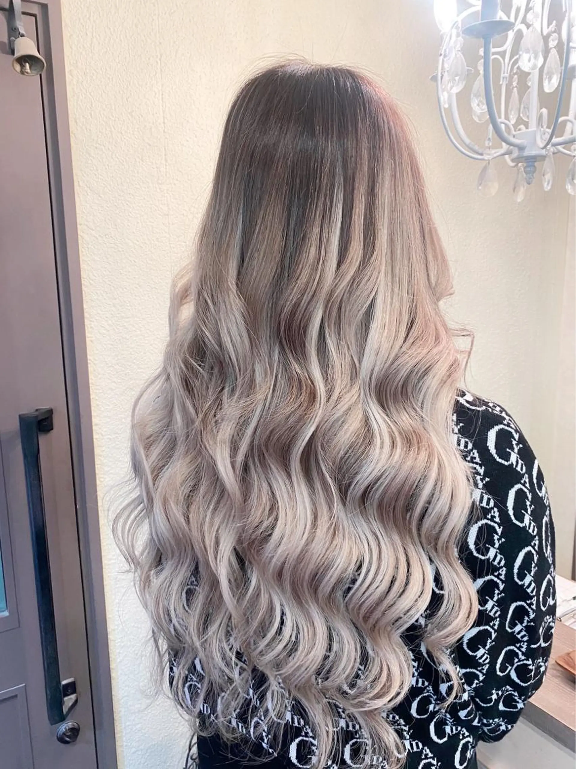 ロング ヘアアレンジ シールエクステ エクステ ロング カット エクステ 田井中 悠紀のヘアスタイル