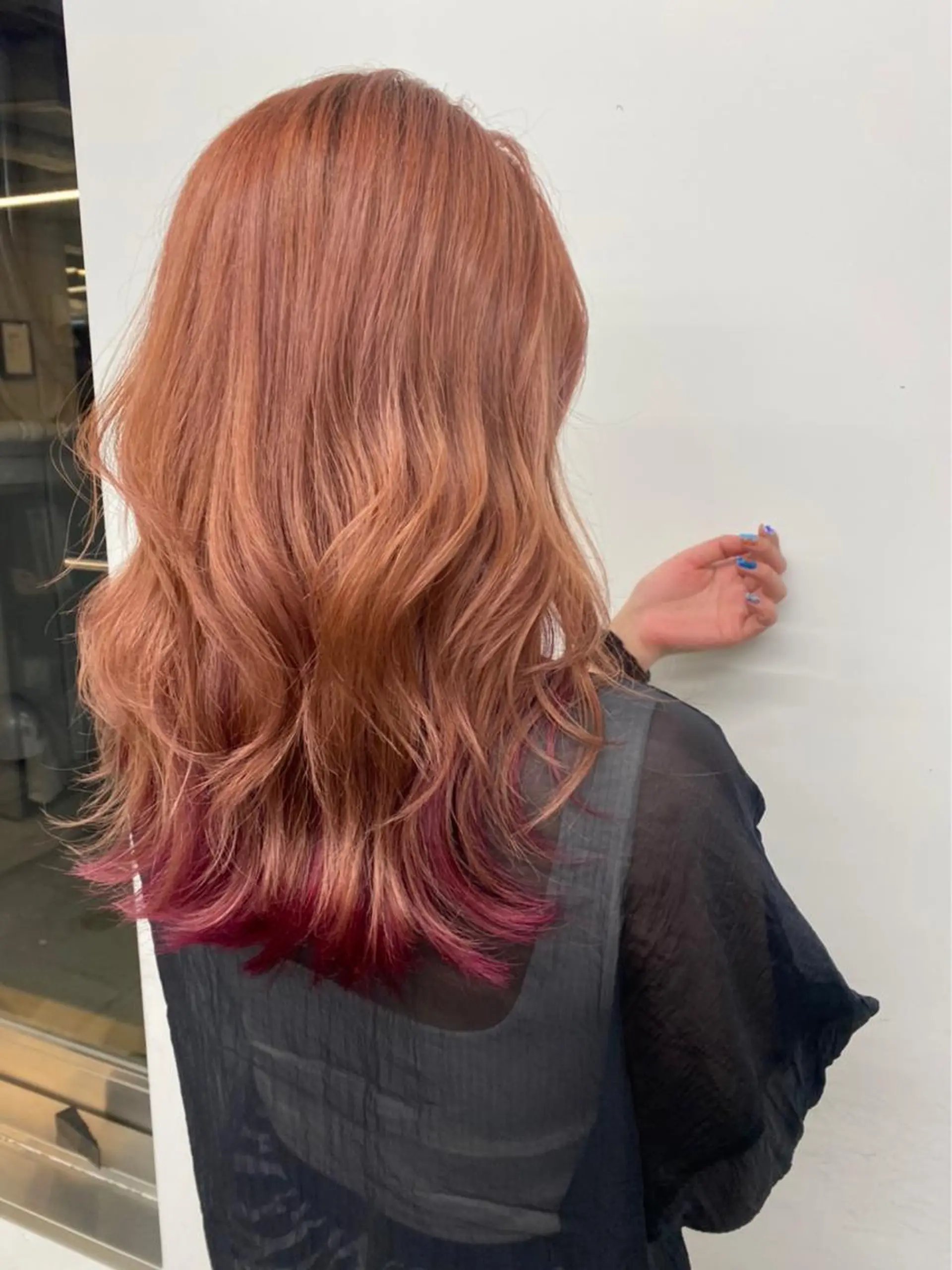 ロング カラー 韓国🇰🇷透明感 ERIのヘアスタイル