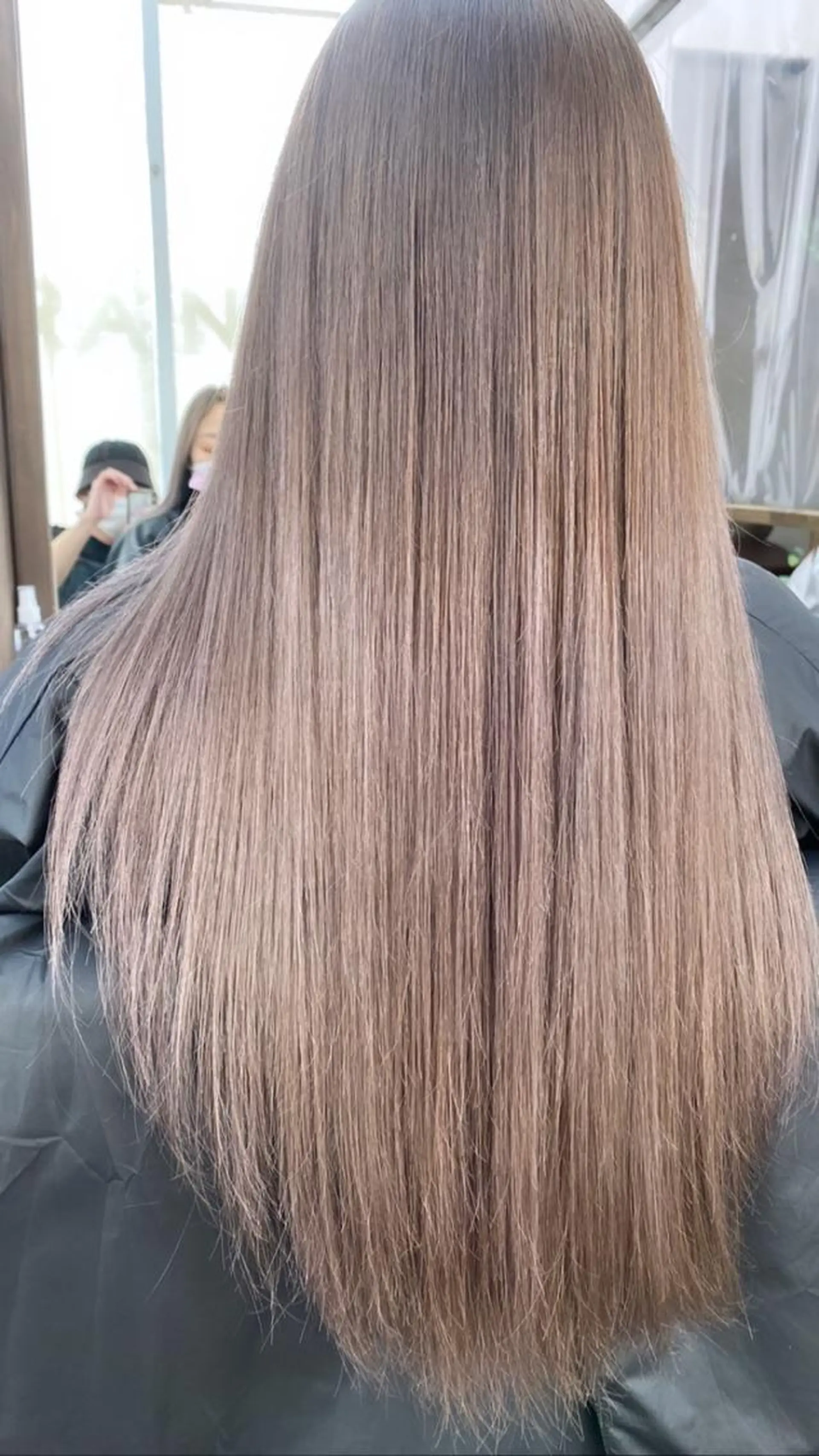 カラー ベージュカラー 木元 瑛✂︎ボブのヘアスタイル