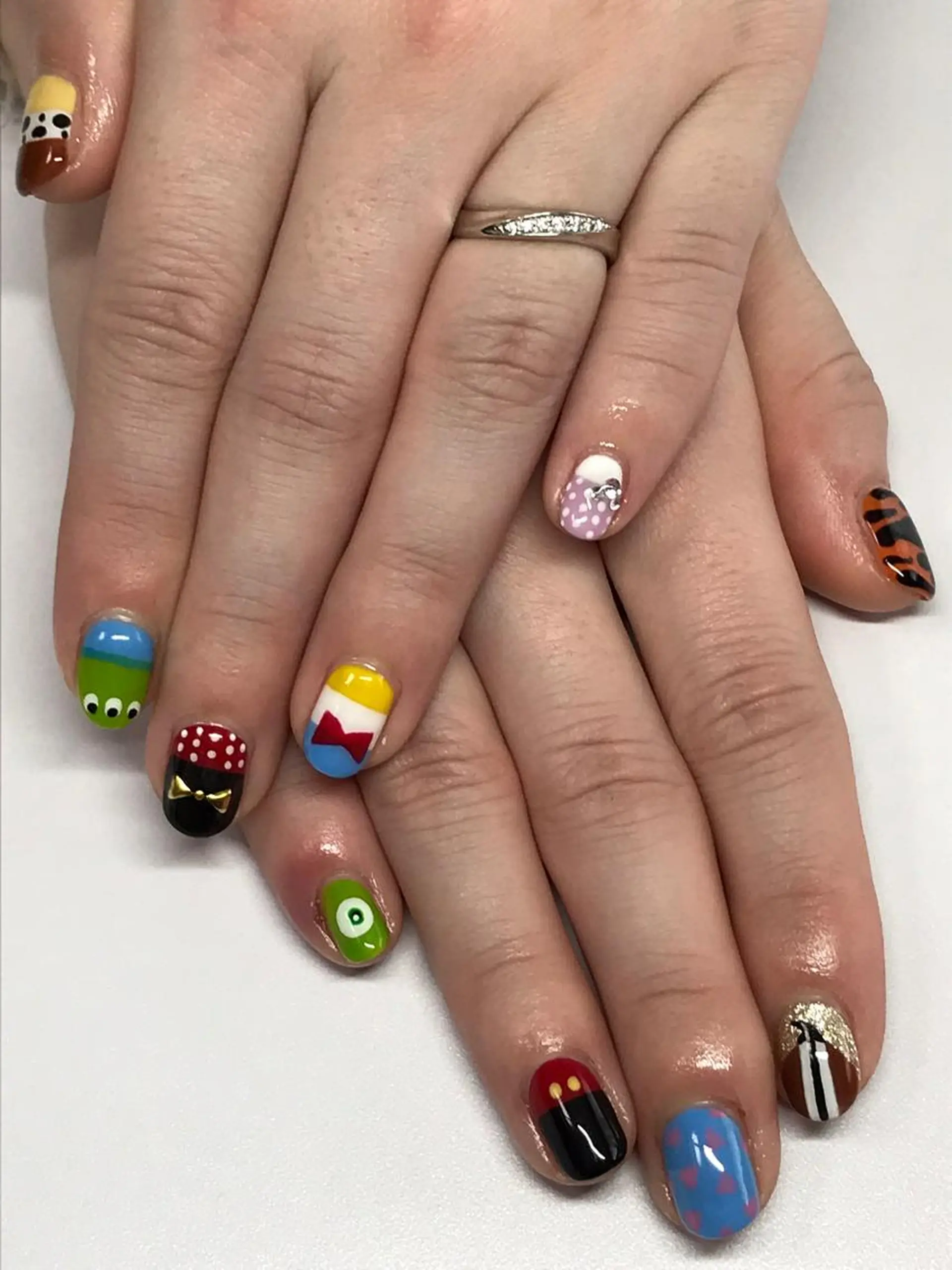 ネイル RuxuryNail ／RiAnnaのネイルデザイン