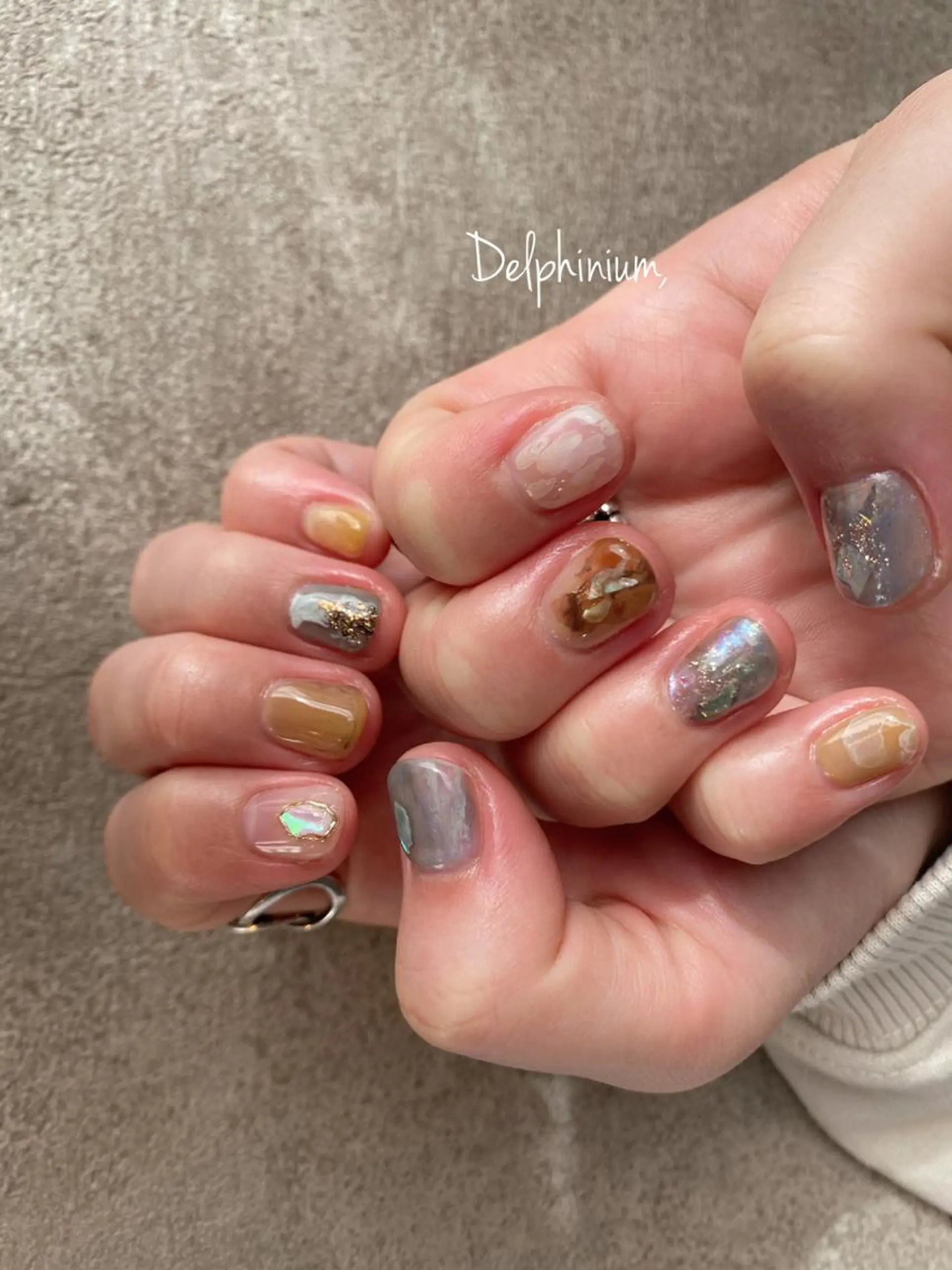 ネイル ハンドネイル 岡本 友恵のネイルデザイン