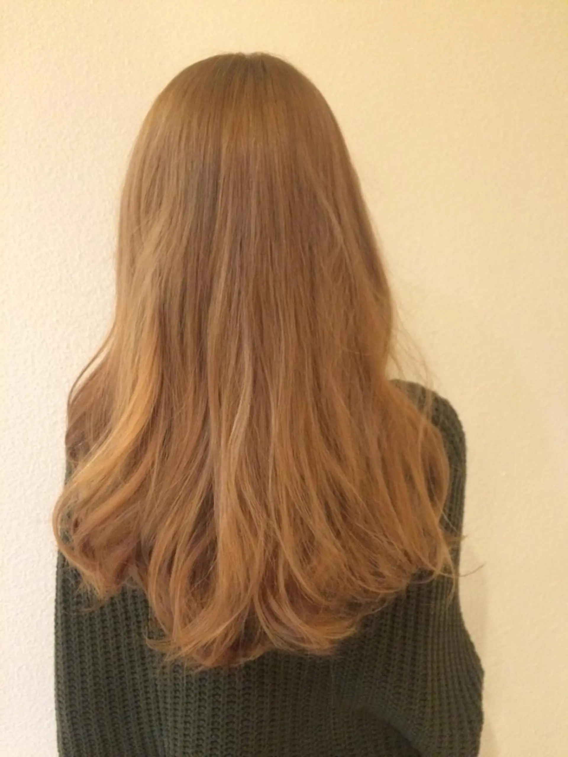 カラー 龍 門のヘアスタイル