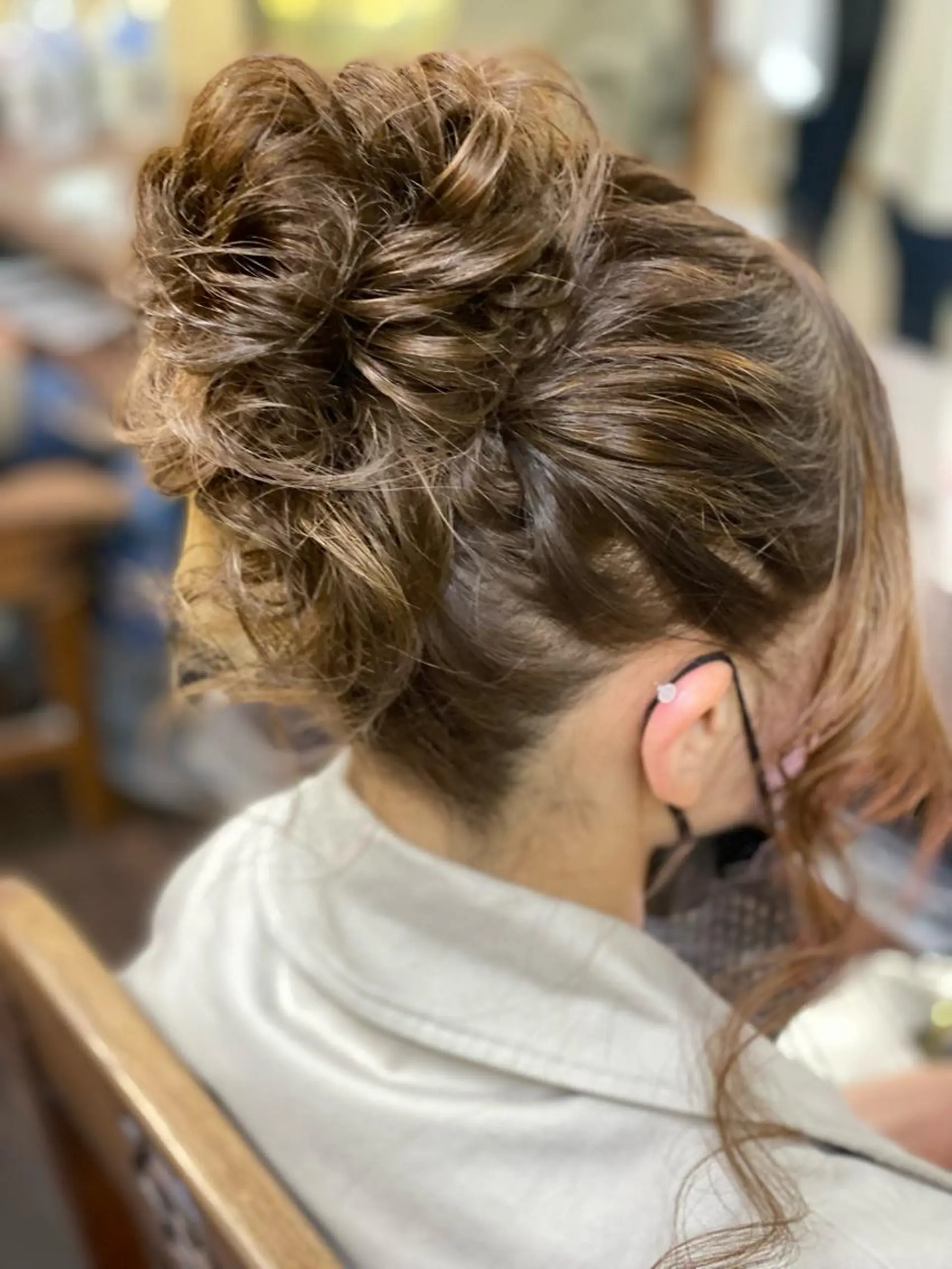 ロング ヘアセット ヘアメイクサロンバリー所属・泉 汐織のヘアスタイル