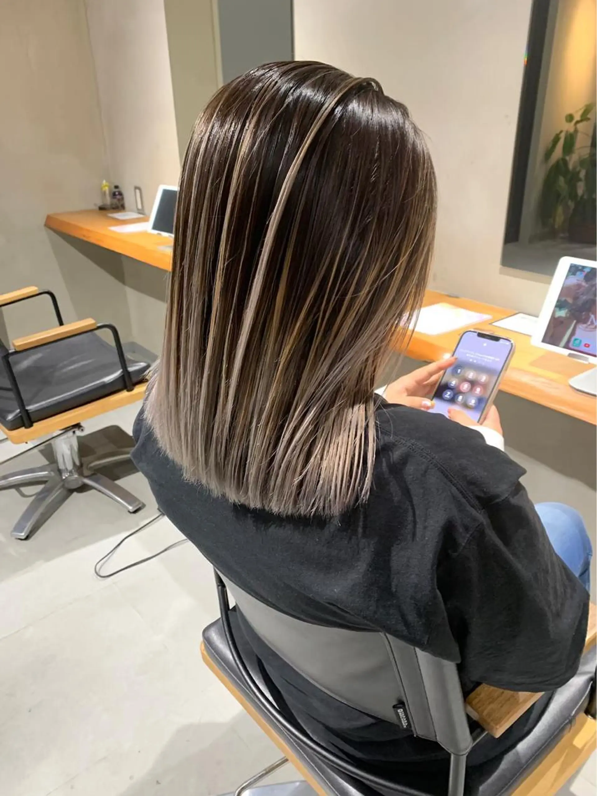 ミディアム mizuki /ケアブリーチのヘアスタイル