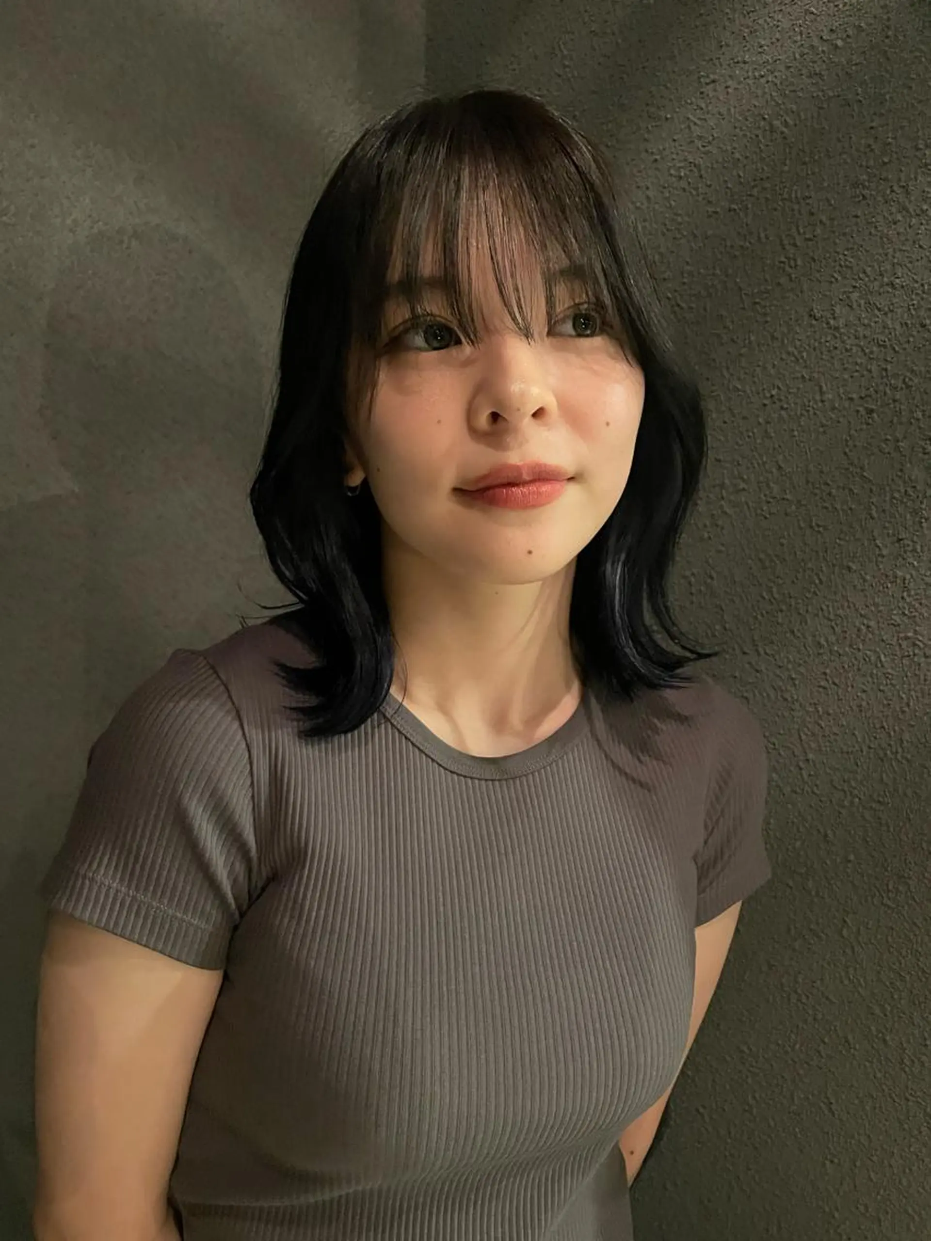 ミディアム カラー ブルーカラー ヘアカラー 透明カラー/レイヤー misaki °＊のヘアスタイル