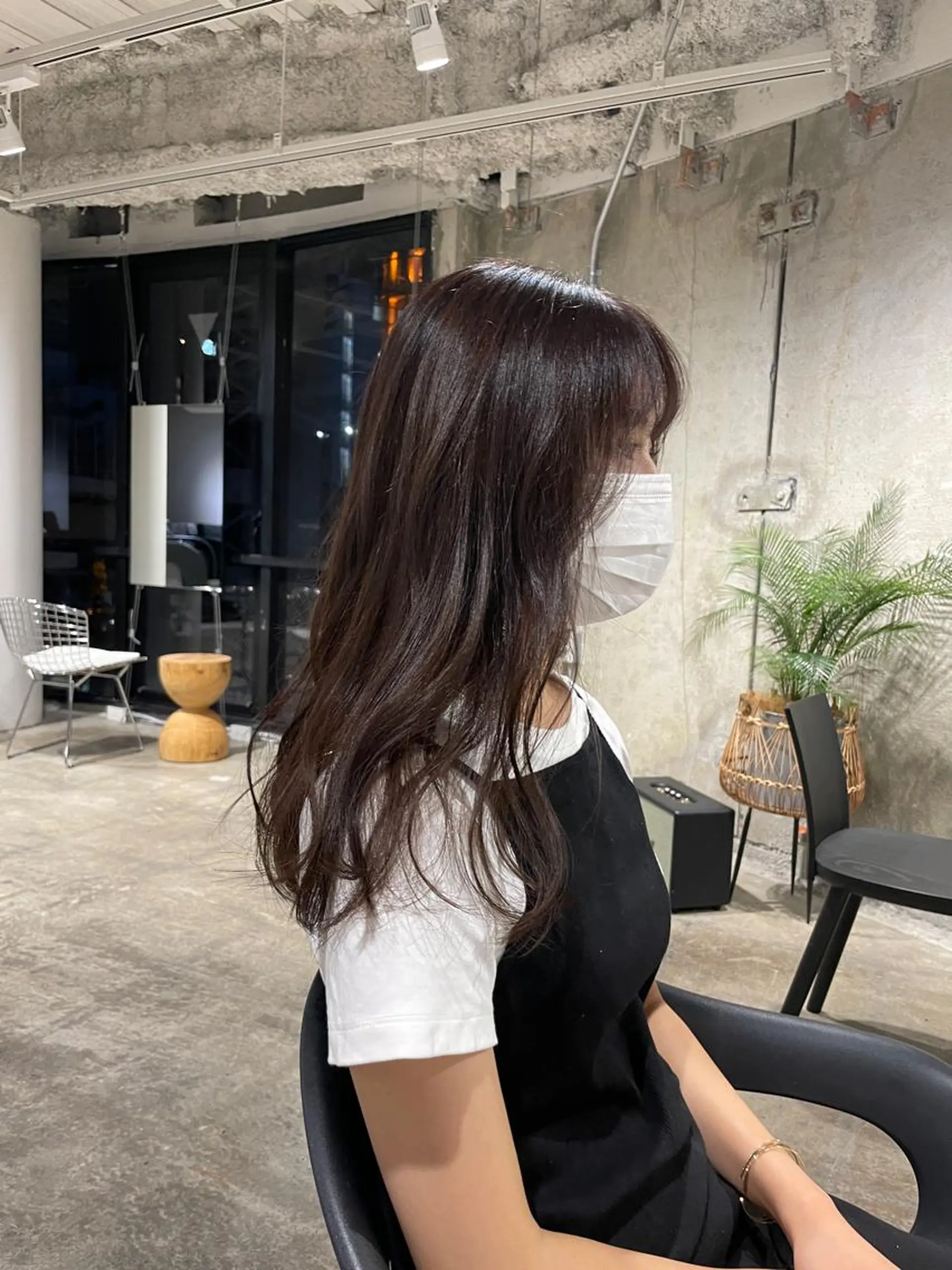 ロング カラー ベージュカラー ラベンダーカラー ラベンダーベージュ 髪質改善/似合わせ カラー/レイヤーのヘアスタイル