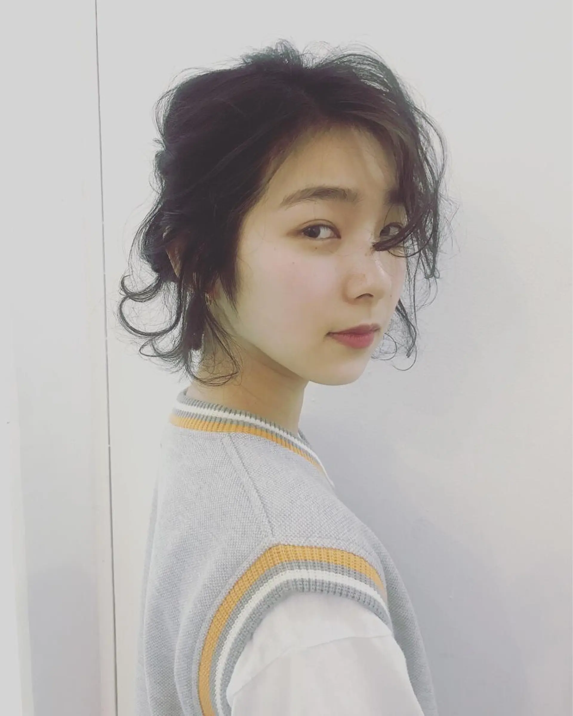 ヘアアレンジ pole/apartment所属・💓パーマ，💗 レイヤーカットのヘアスタイル