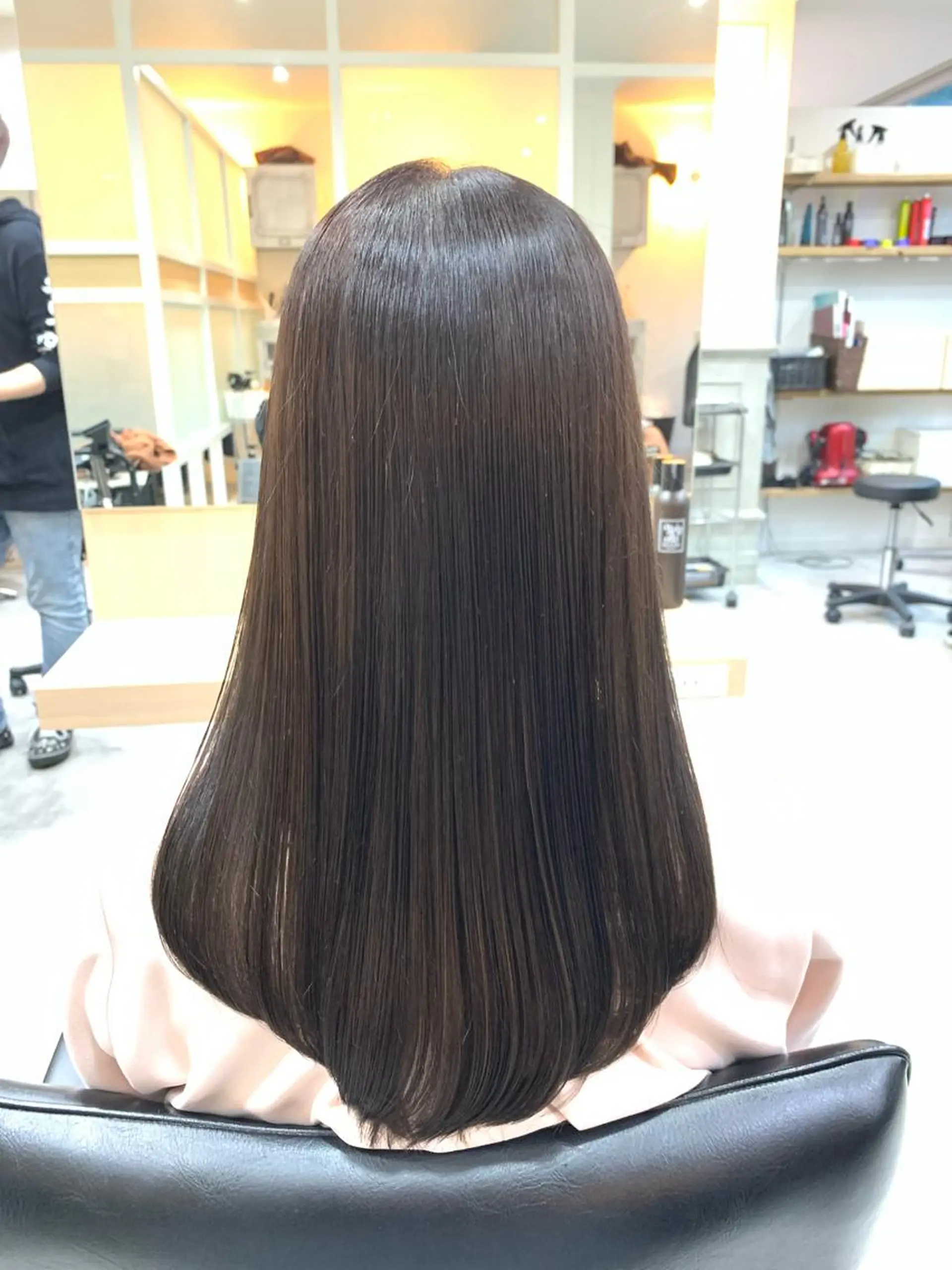 ロング カラー パーマ 髪質改善 トリートメント 酸熱トリートメント カット ヘアカラー 縮毛矯正 トリートメント 髪質改善🩵艶髪 ストレート🩵山口のヘアスタイル