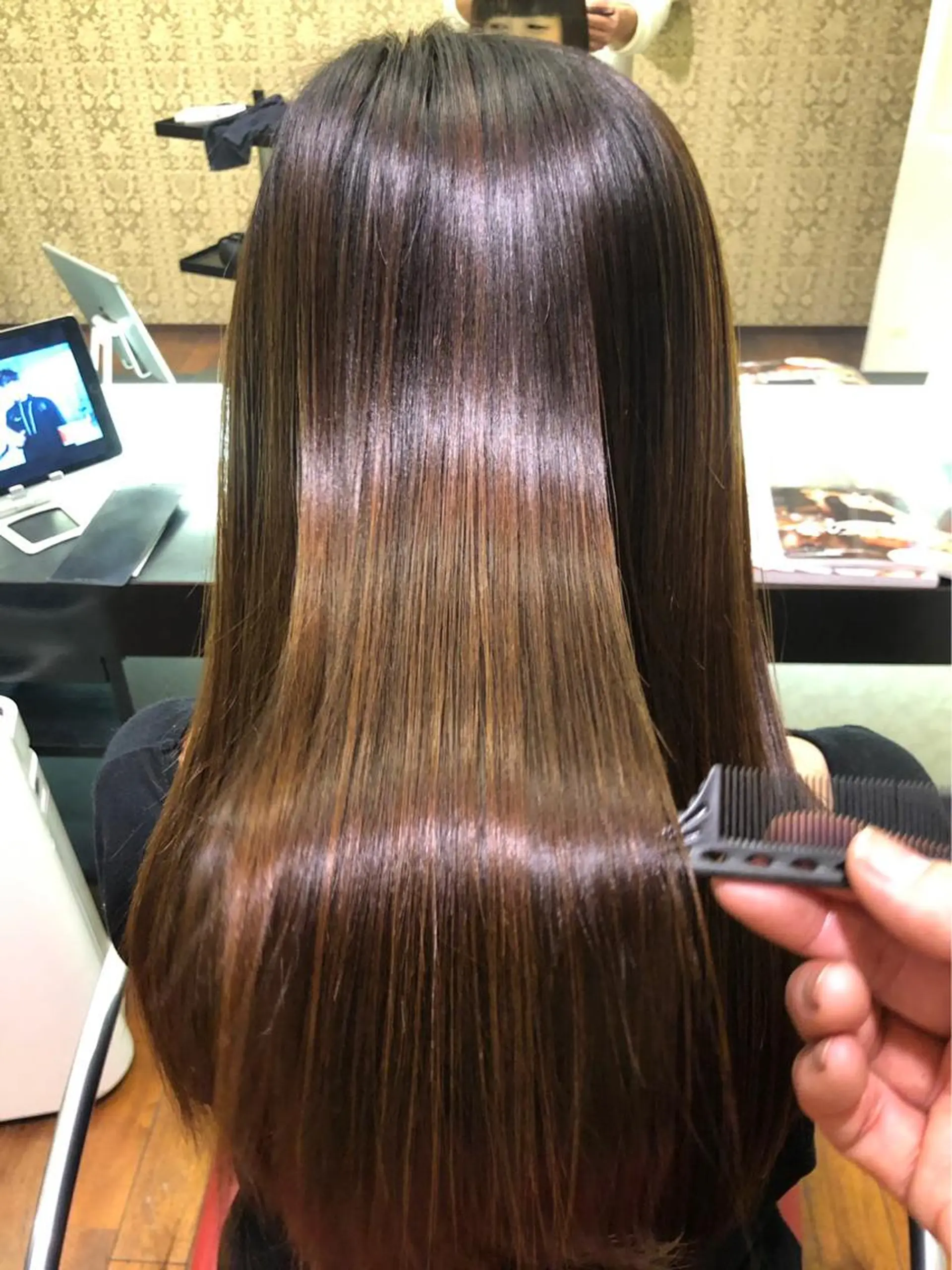 ロング 縮毛矯正 髪質改善ストレート ツイスパ後藤瑠輝のヘアスタイル