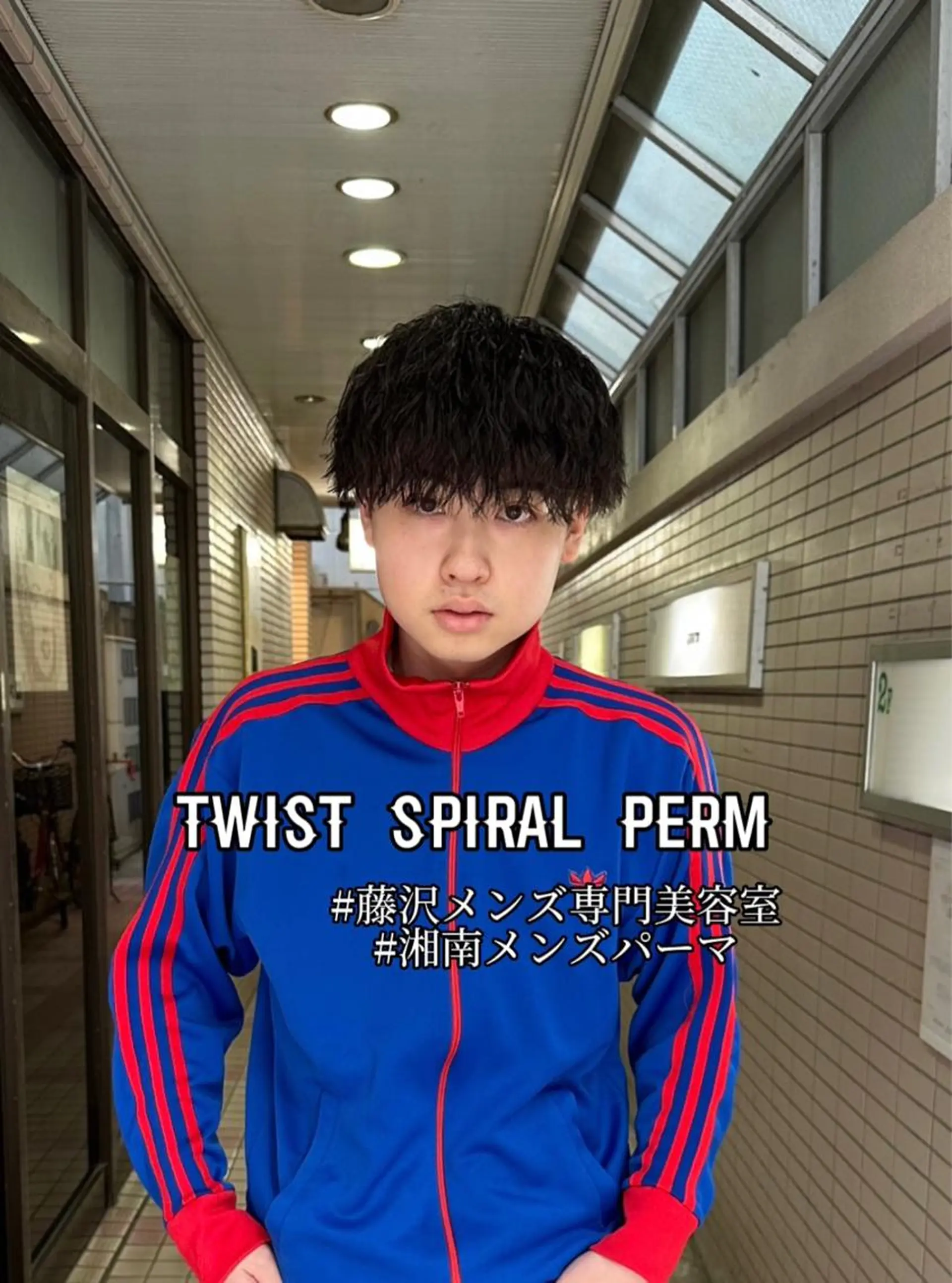 ミディアム パーマ メンズ ミディアムパーマ メンズパーマ パーマ職人 渡邊　優雅のヘアスタイル