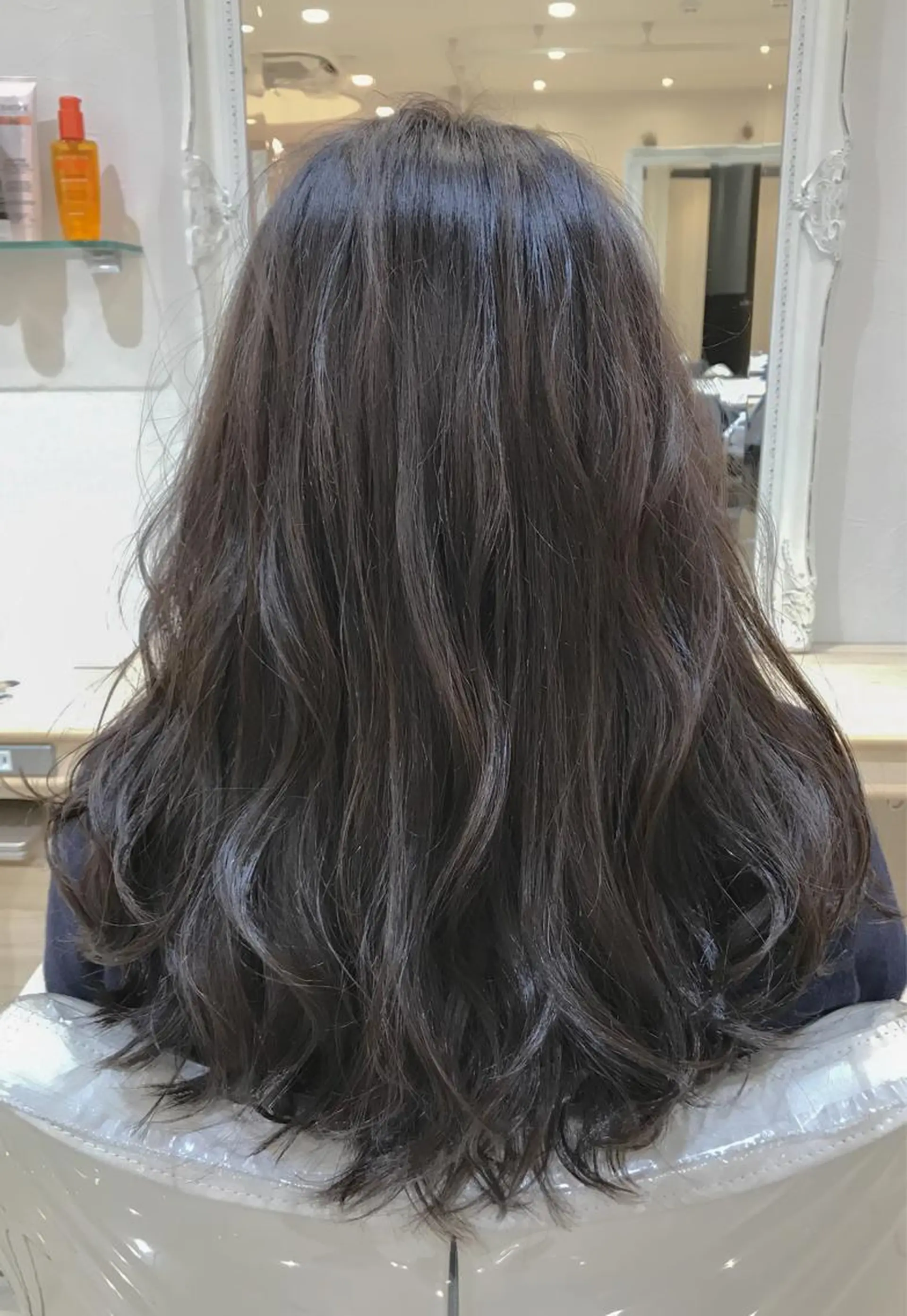 セミロング カラー ハイライトカラー ハイライト 内田 敦士のヘアスタイル