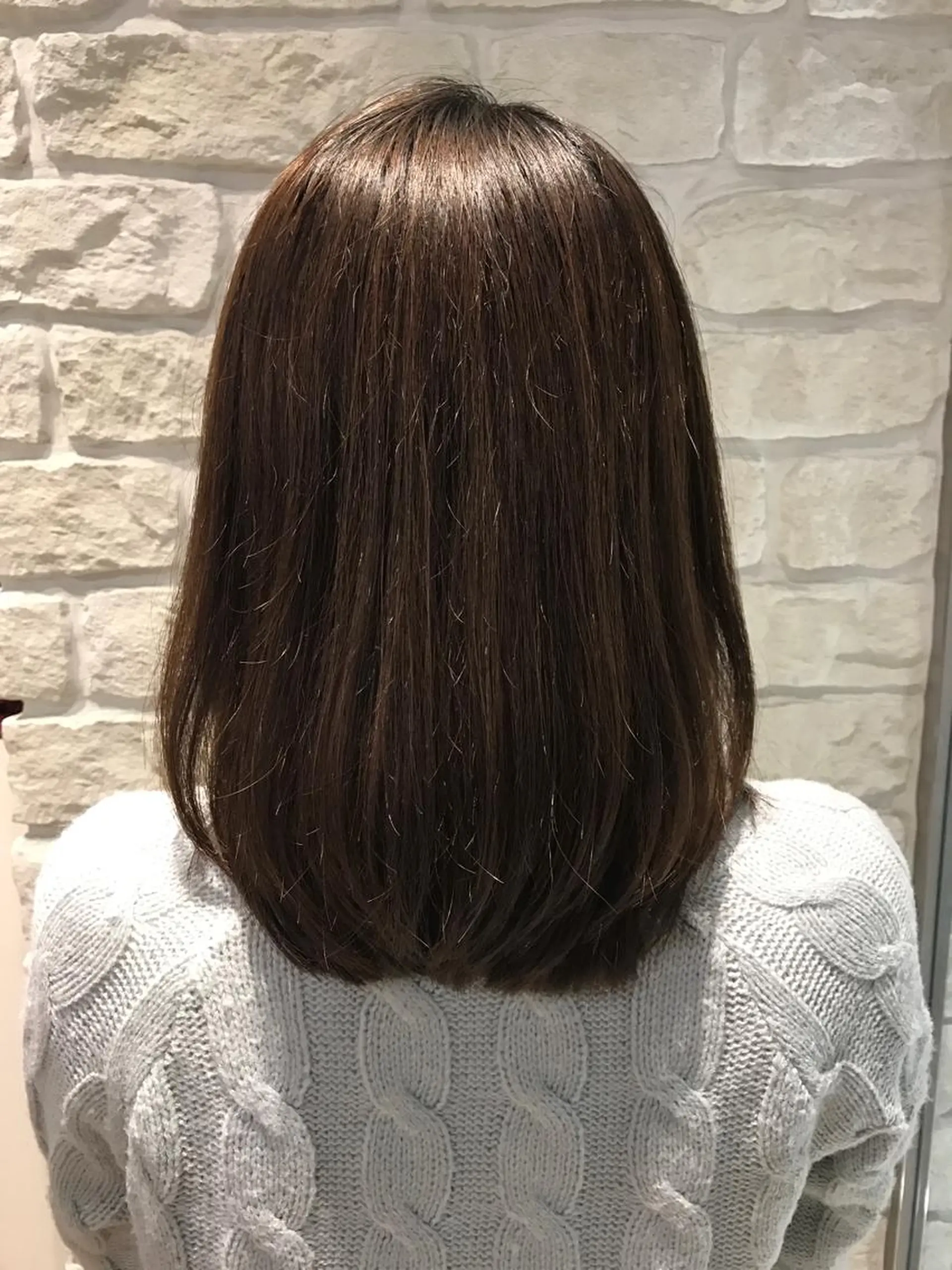 ミディアム 庄司 美佑樹のヘアスタイル
