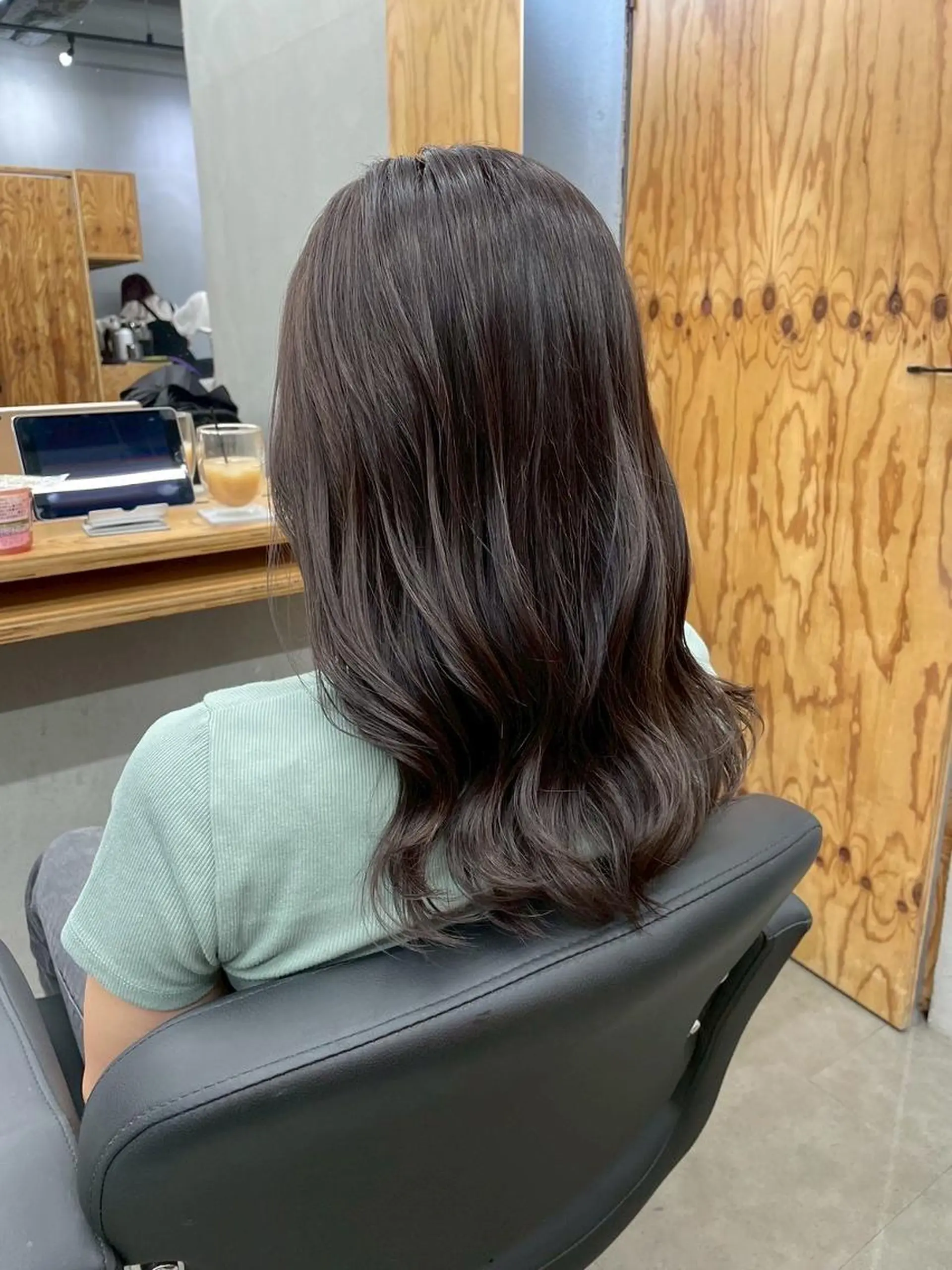 セミロング カット ヘアカラー トリートメント N 【エヌ】のヘアスタイル