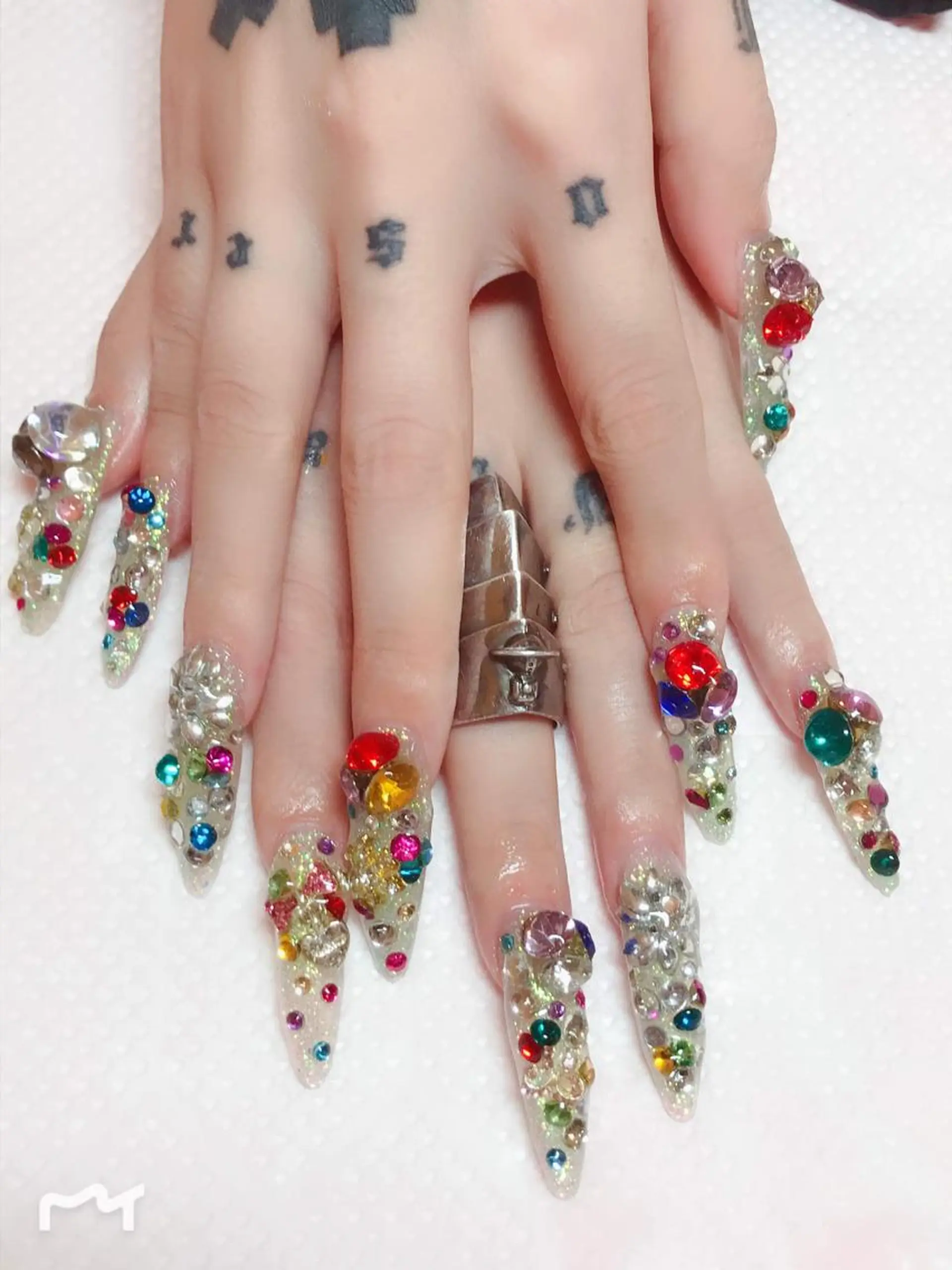 ネイル SINCERELY シンシアリー🌈のネイルデザイン