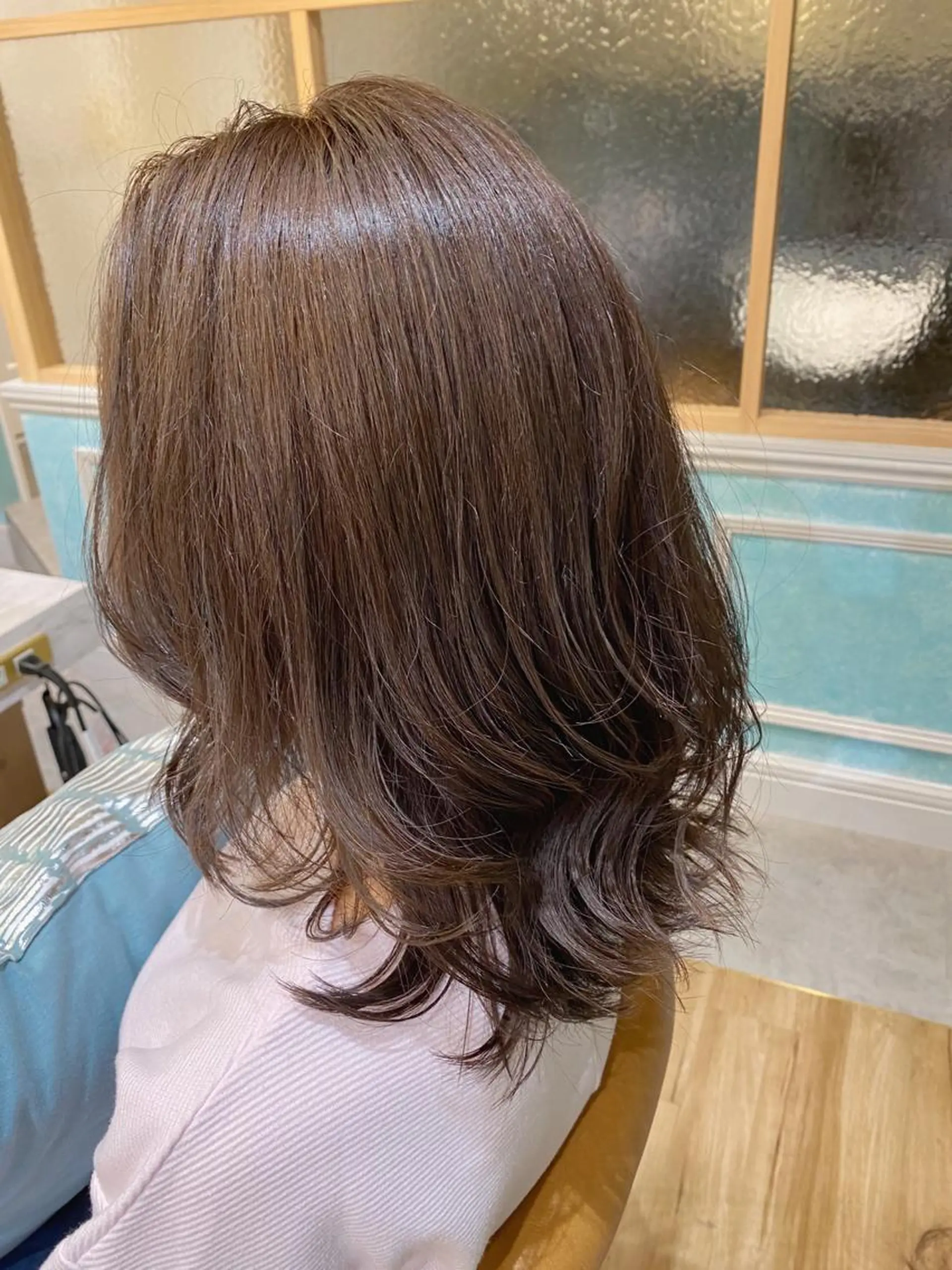 ミディアム 山本翔一郎 韓国顔周りレイヤーのヘアスタイル