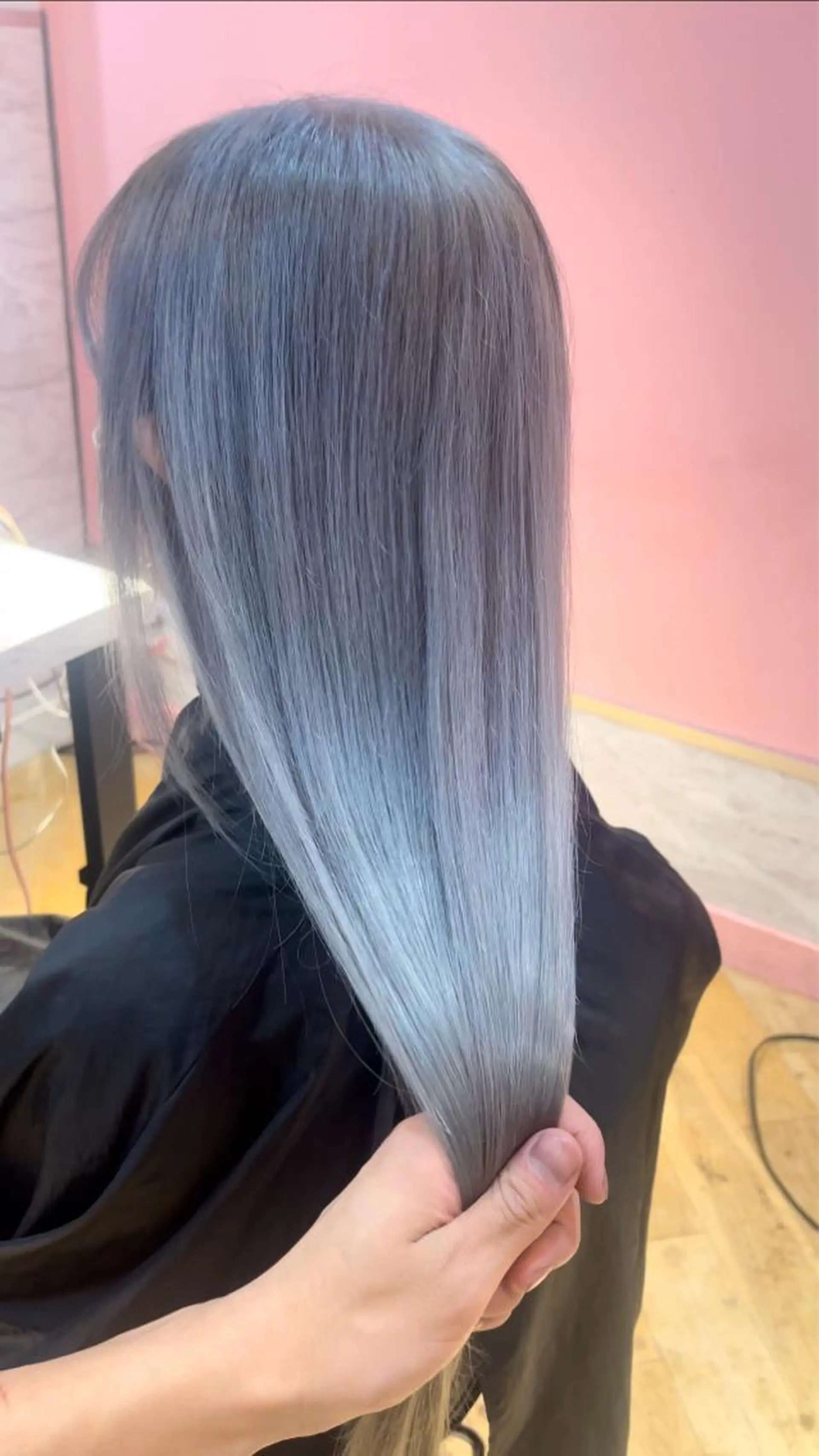 セミロング カラー 高島大登/顔周り /レイヤーカットのヘアスタイル