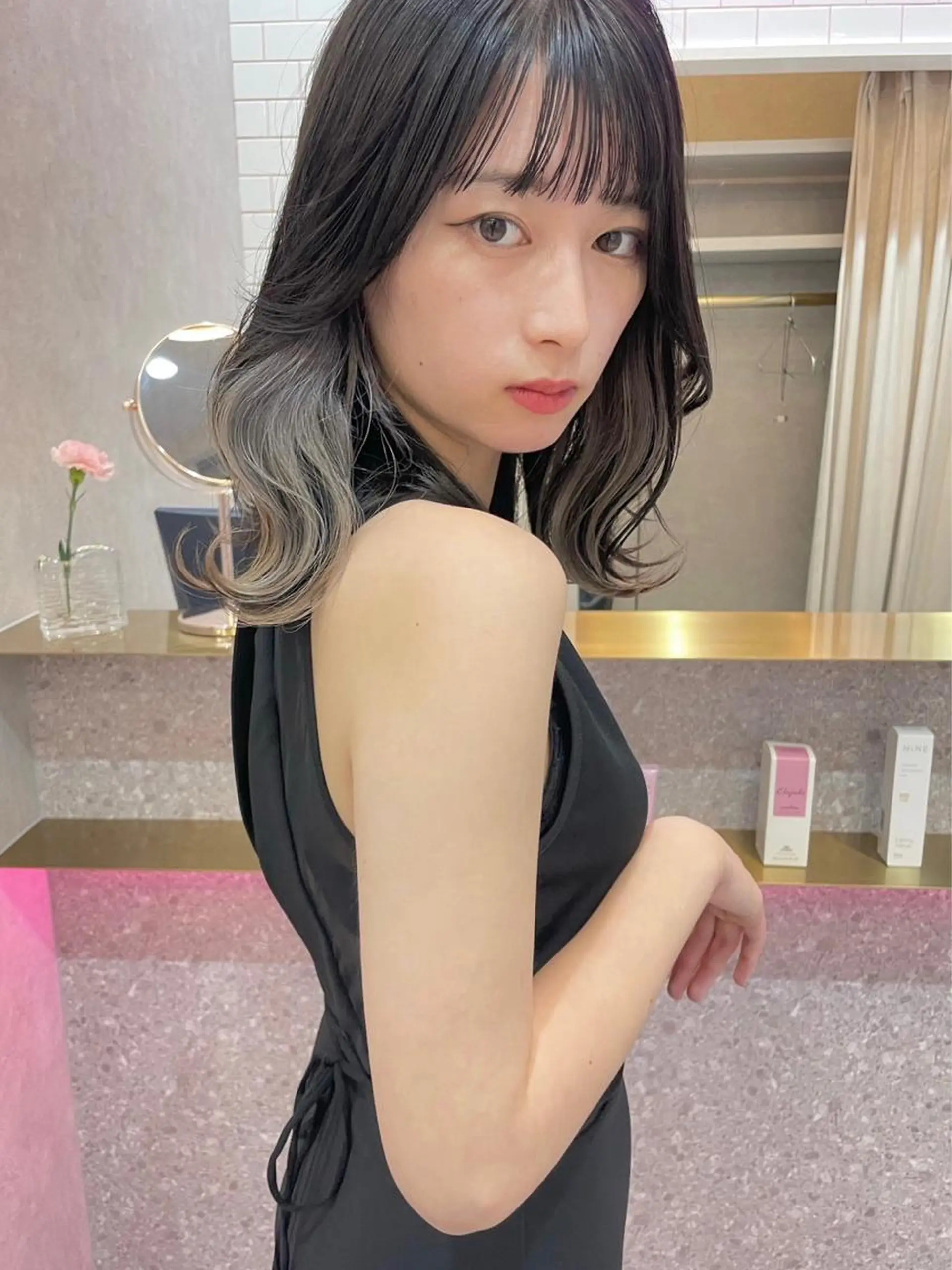 ミディアム ヘアカラー トリートメント ハイトーンヘア れおん🌙のヘアスタイル