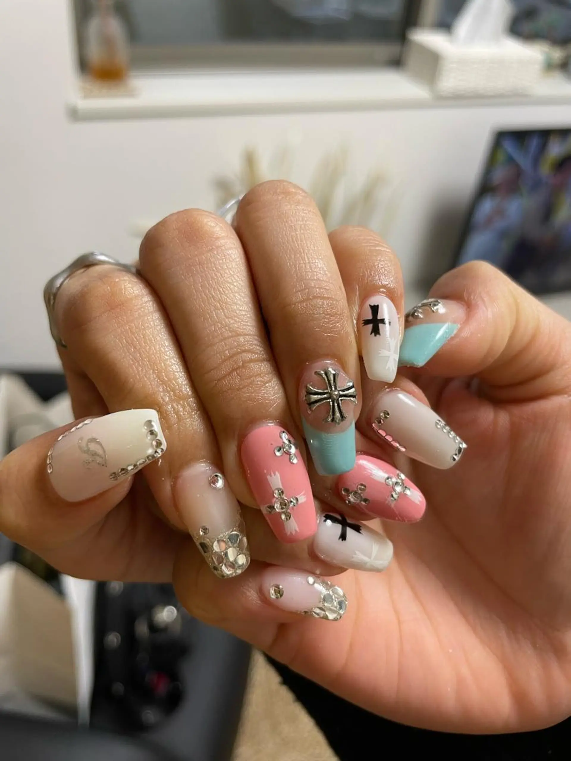ネイル MH_ Nailのネイルデザイン